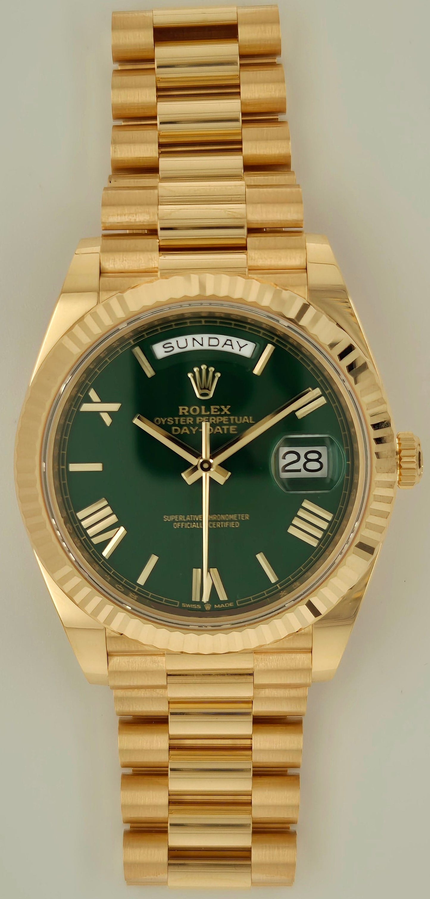 Rolex Day-Date 40 18ct Yellow Gold Fluted President Green Dial 228238 | 2024 | 40mm