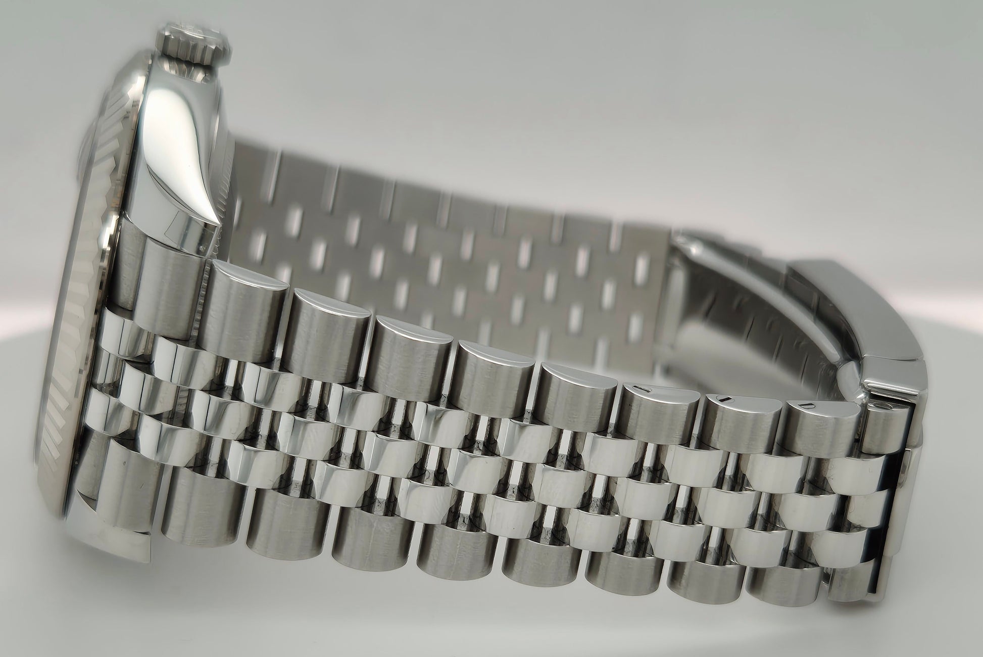 Rolex Datejust 41 Black Dial Fluted Bezel Jubilee Stainless Steel 126334 side left