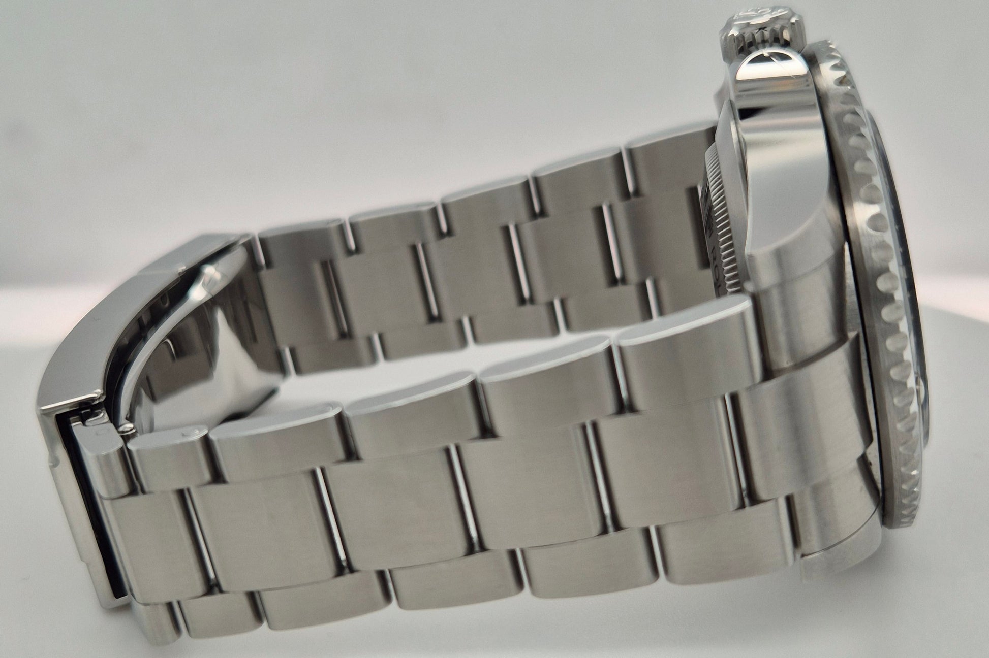 Rolex Sea-Dweller Black Red Letters 126600 side right