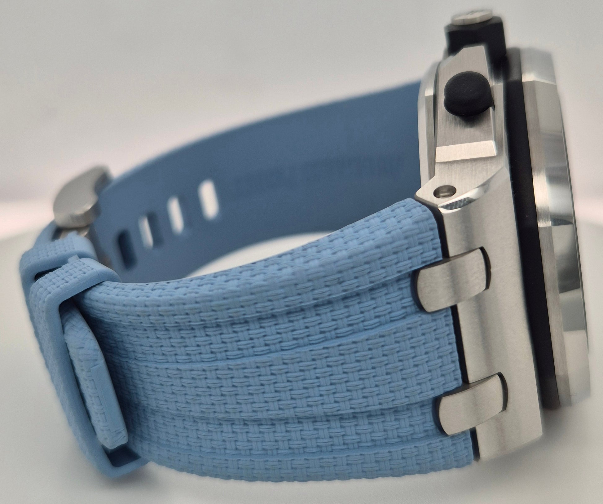 Audemars Piguet Royal Oak Offshore Selfwinding Chronograph Tiffany Blue Dial 26238ST side right