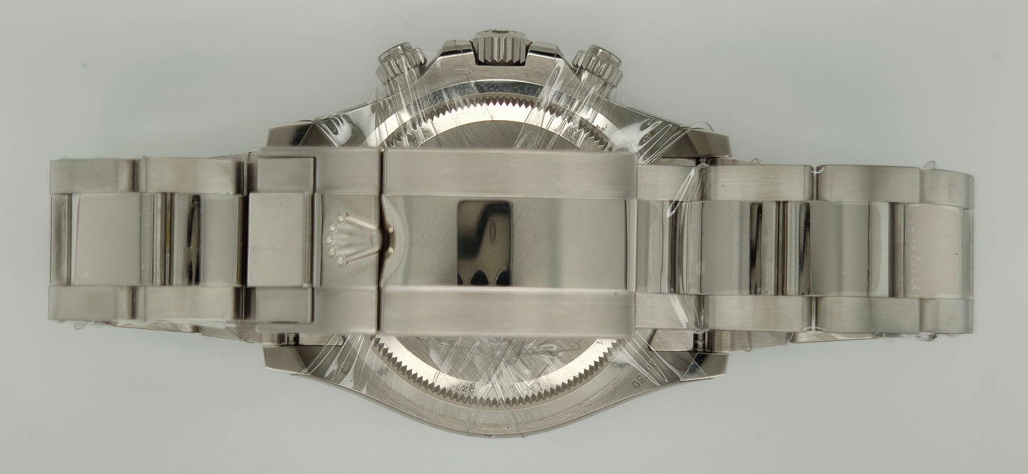 Rolex Daytona Ghost Cosmograph White Gold Silver And Black Index Dial Oyster 126509 clasp