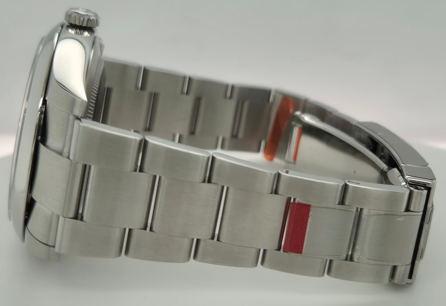 Rolex Oyster Perpetual 41 Celebration Dial Oyster Bracelet 124300 side left