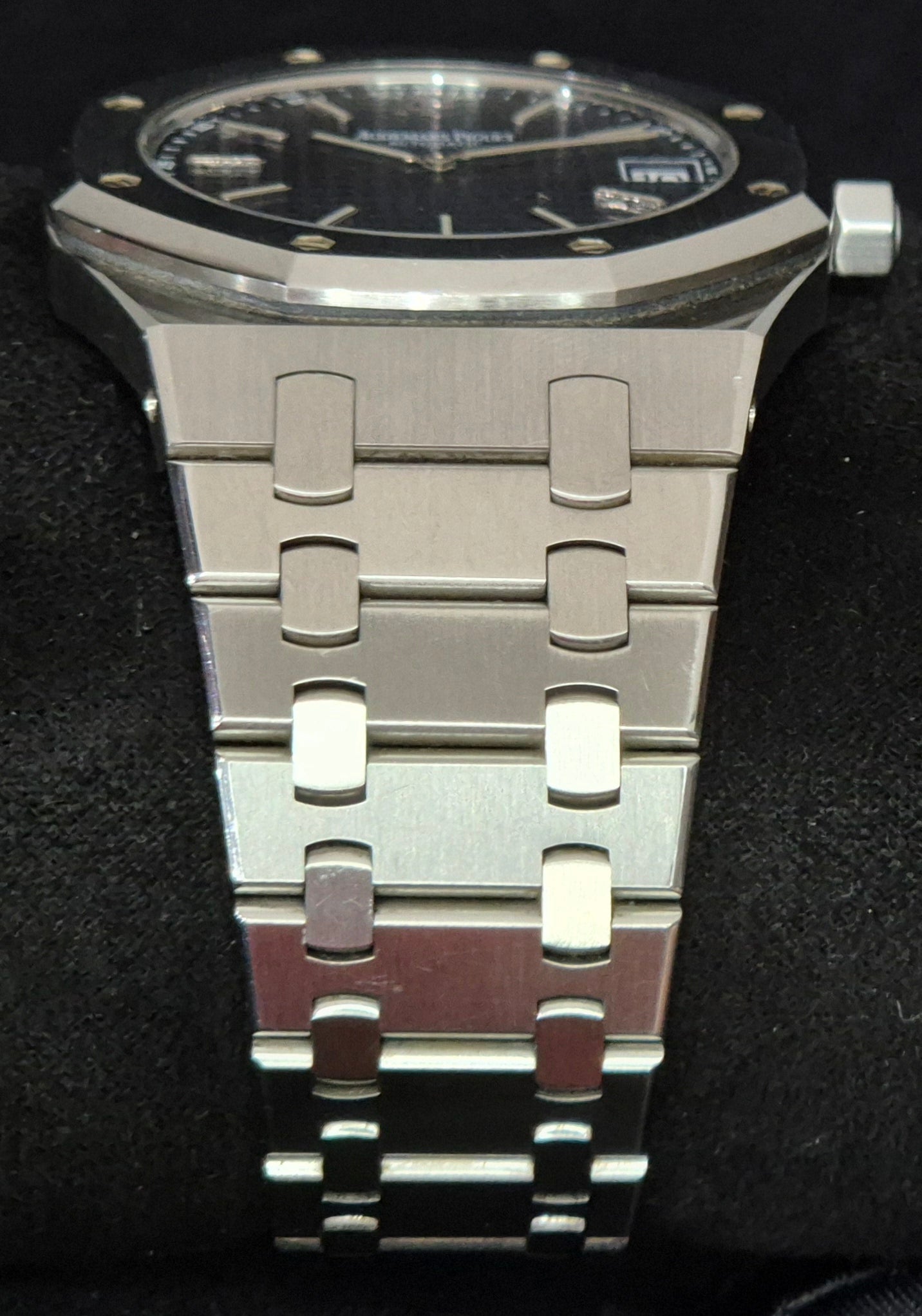 Audemars Piguet Royal Oak Jumbo Steel 15202ST.OO.0944ST.03 bracelet
