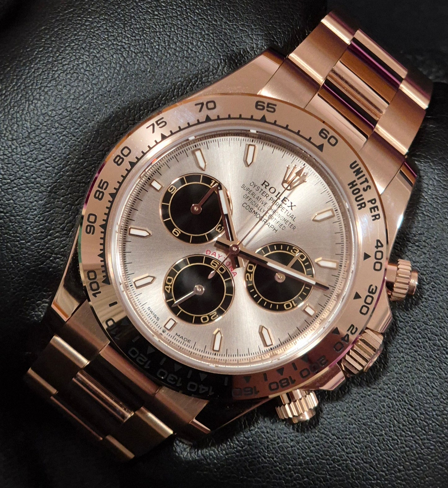 Rolex Cosmograph Daytona 18ct Everose Gold Sundust and Black Index Dial 126505 front left