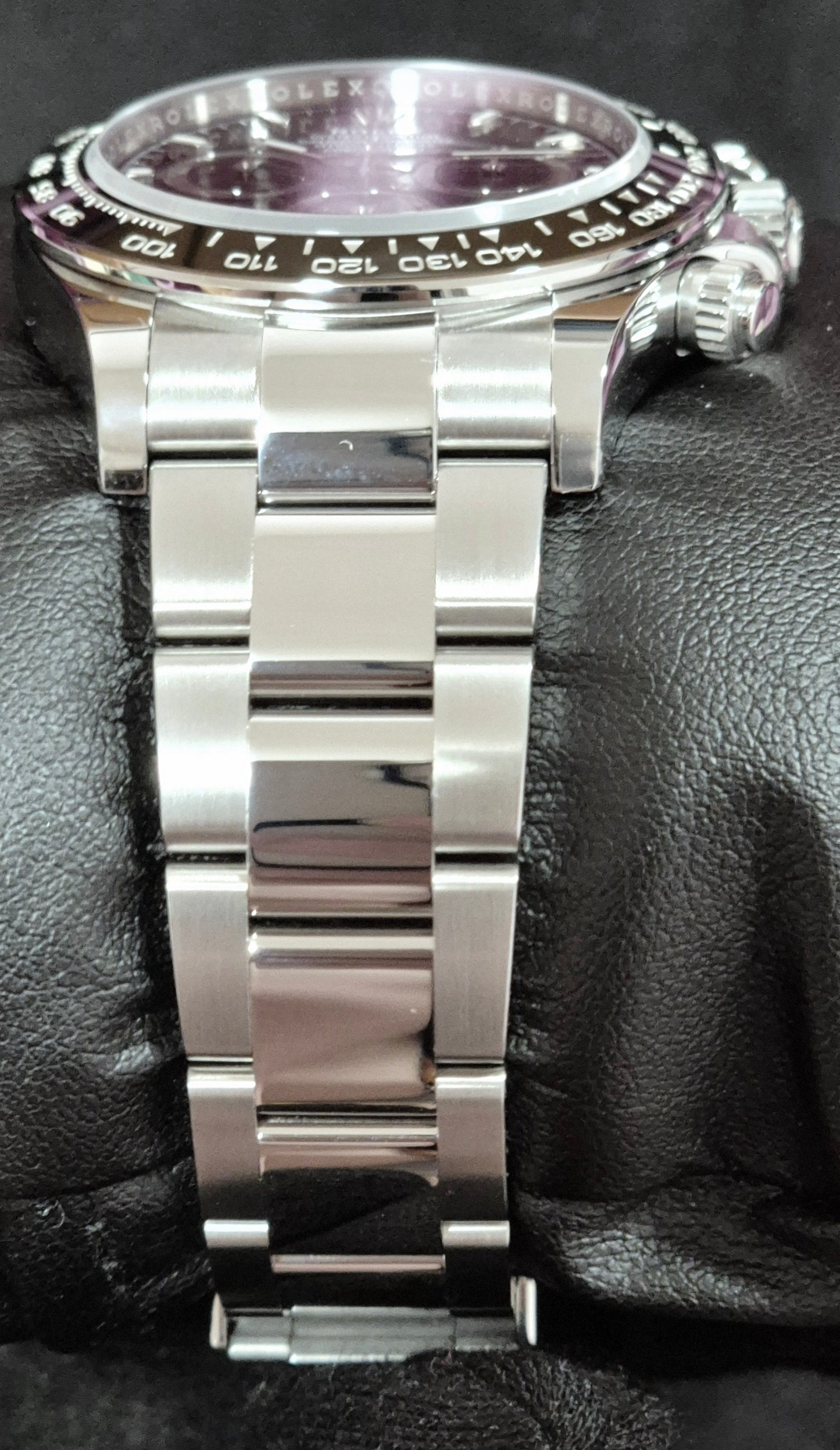 Rolex Daytona Cosmograph 'Godzilla' Black Dial 126500LN bracelet
