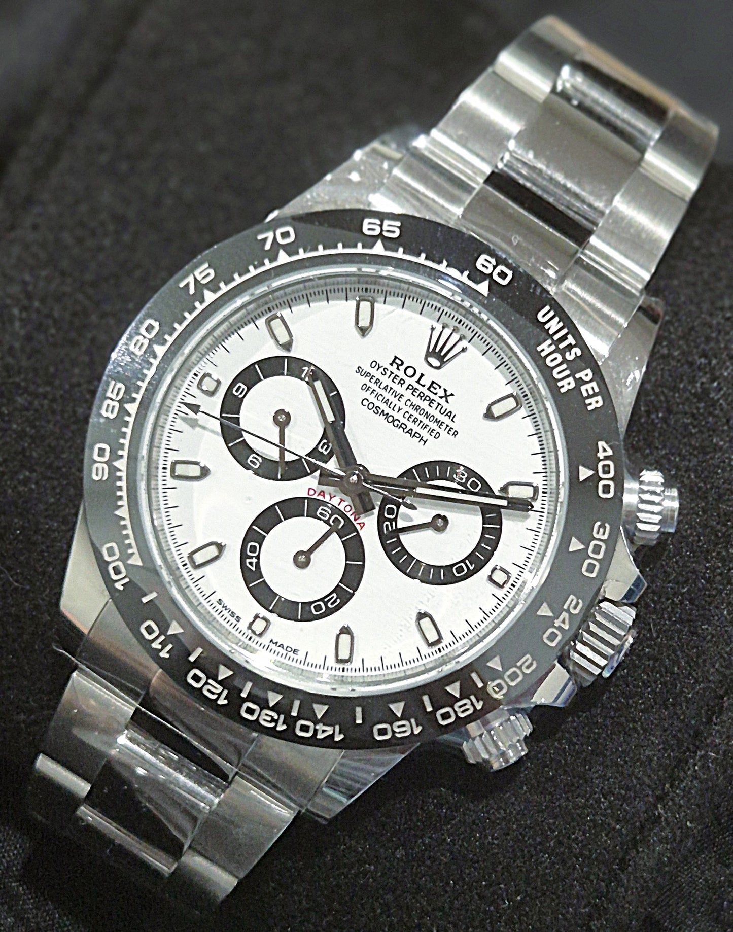 Rolex Cosmograph Daytona “Panda” Oystersteel 116500LN front right