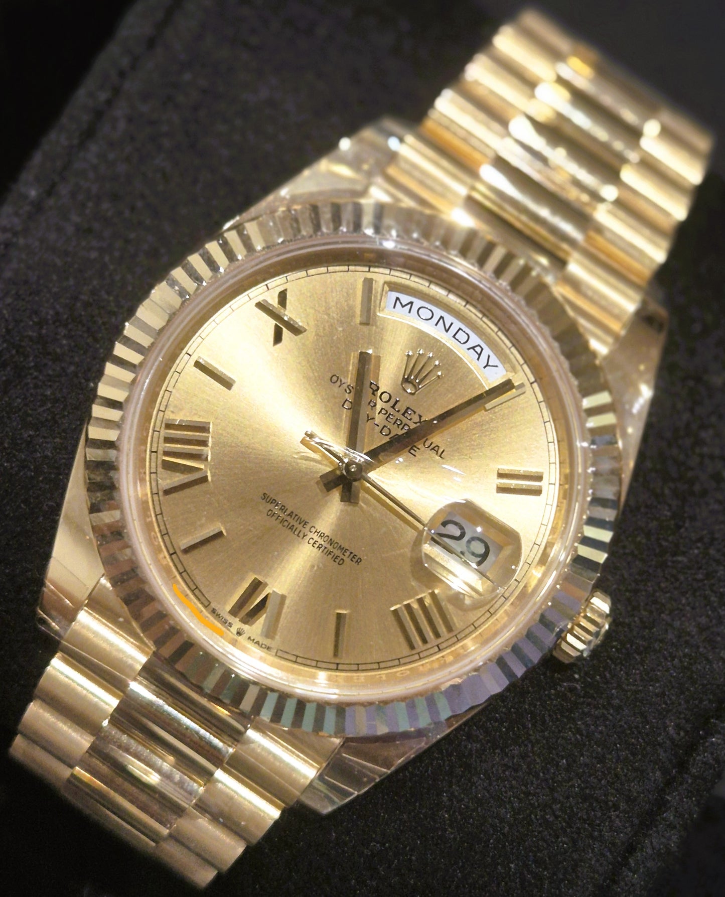 Rolex Day-Date 40 Yellow Gold Champagne Roman Dial 228238 front right