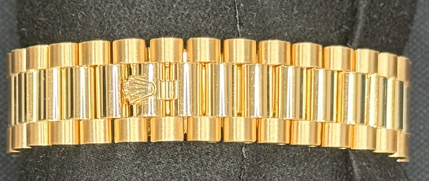 Rolex Day Date 40 18ct Yellow Gold ‘Money Green Dial’ Factory Diamond Bezel 228348TBR clasp