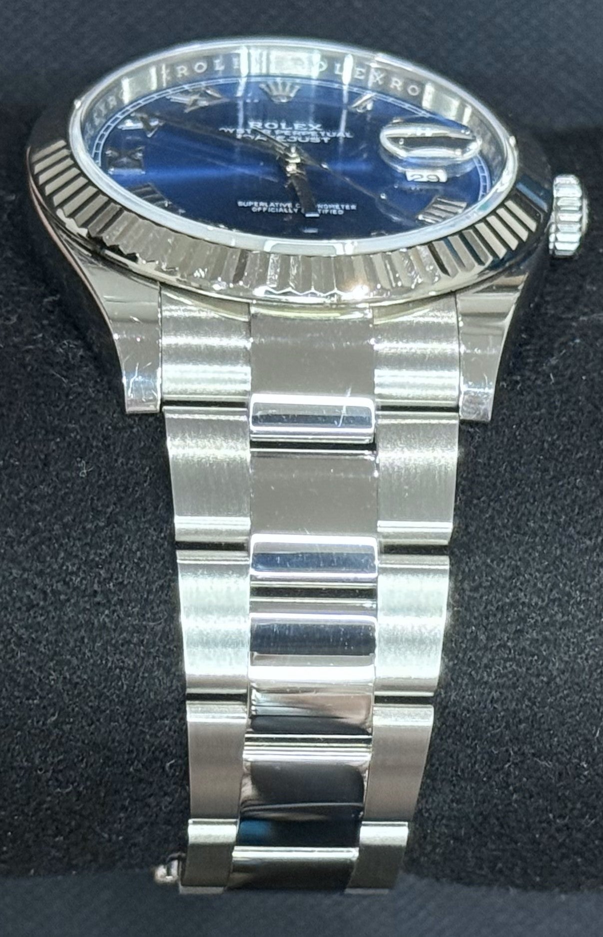 Rolex Datejust 41 Azzurro Blue Roman Fluted Oyster 126334 bracelet