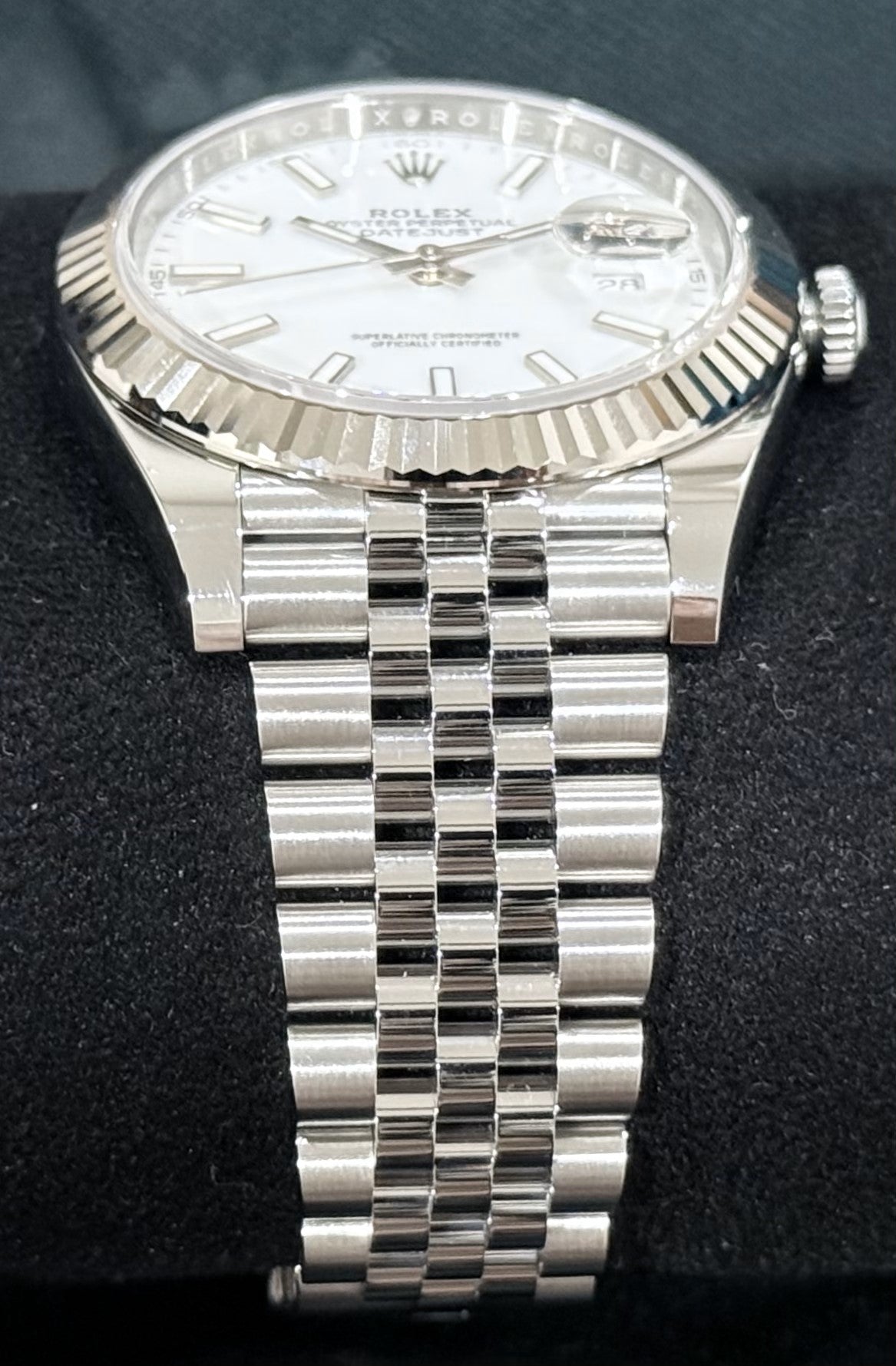 Rolex Datejust 41 White Dial Jubilee 126334 band