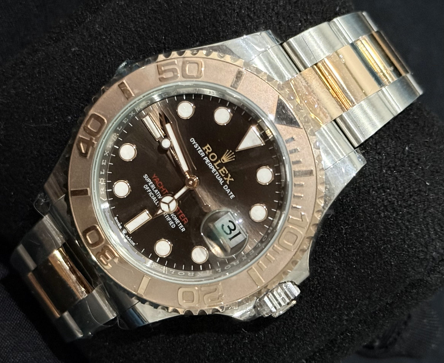Rolex Yacht-Master 40 Two Tone Everose Gold Chocolate Dial 126621 front right