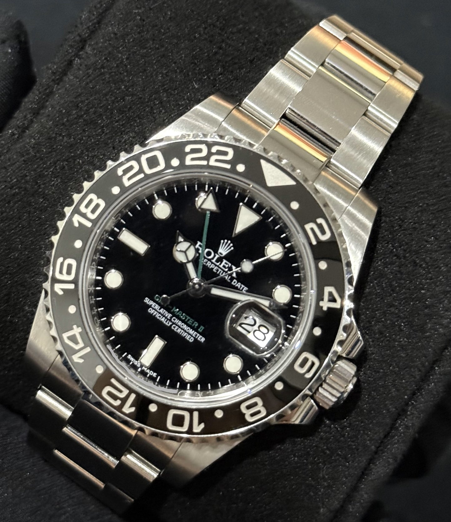 Rolex GMT-Master II Black Dial Green Arrow Hand 116710LN front right