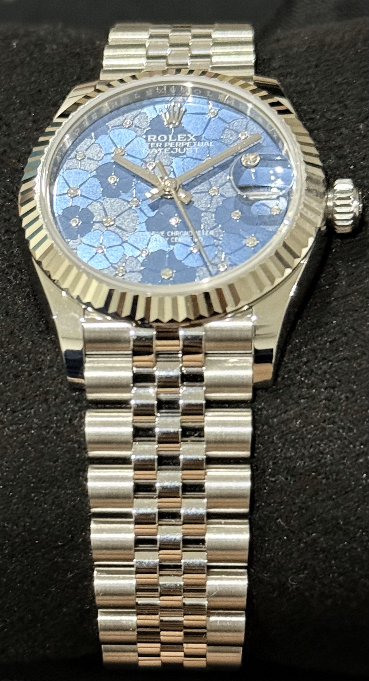 Rolex Datejust 31 Blue Floral Motif Dial Jubilee 278274 bracelet