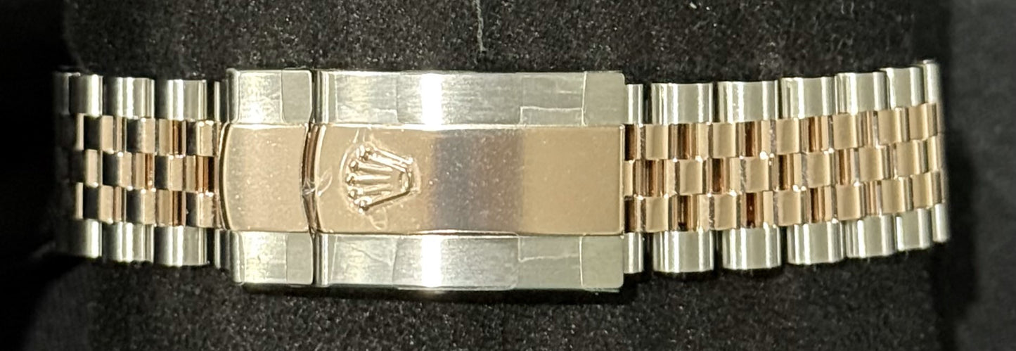 Rolex Datejust 41 Two Tone Everose Gold Sundust Diamond Dial 126331 clasp
