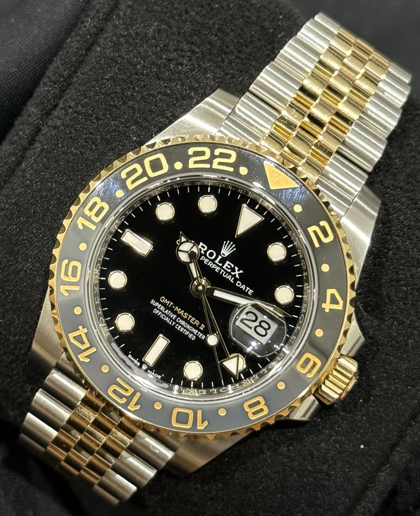 Rolex GMT-Master II 'Zombie' Two Tone Yellow Gold Jubilee 126713GRNR front right