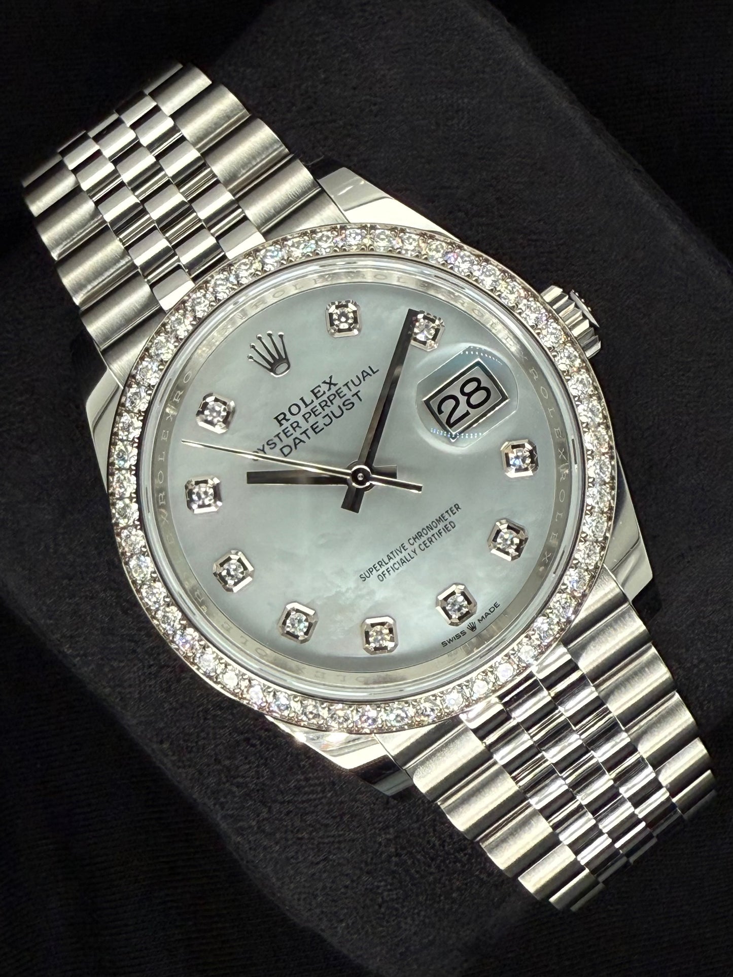 Rolex Datejust 36 Mother of Pearl ‘MOP’ Diamond Dial with Factory-Set Diamond Bezel Oystersteel Jubilee 126284RBR | 2025 | 36mm