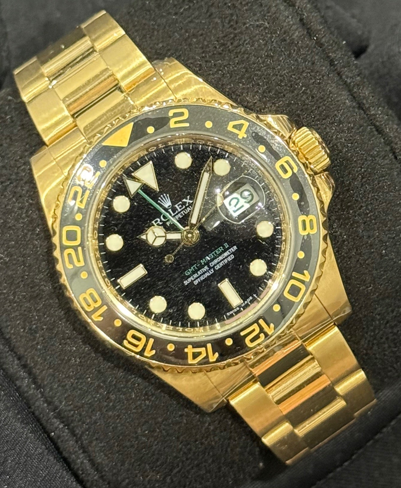Rolex GMT-Master II 'Green Arrow' Yellow Gold 116718LN front left