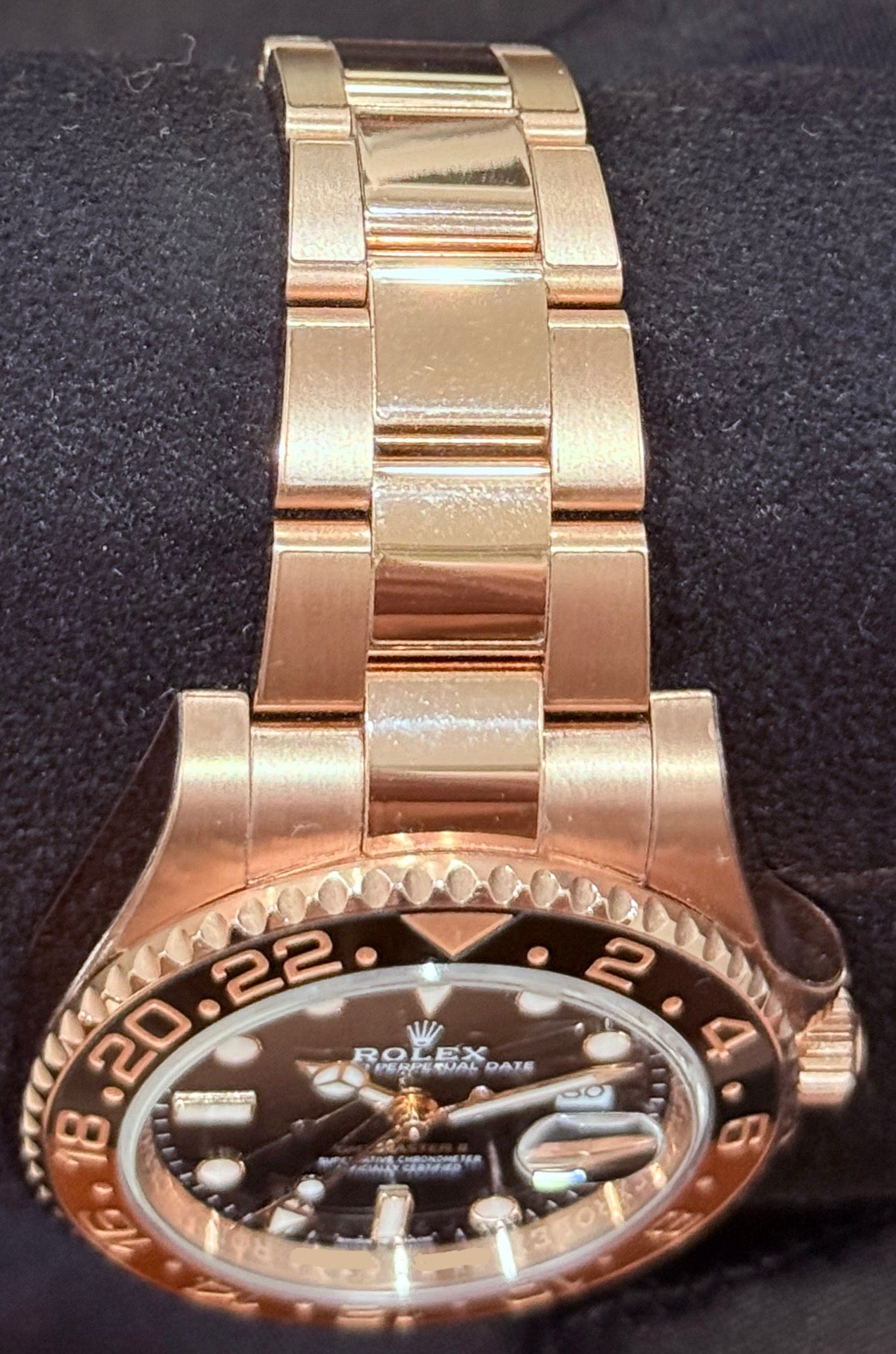 Rolex GMT-Master II 'Rootbeer' 18ct Rose Gold 126715CHNR bracelet 2