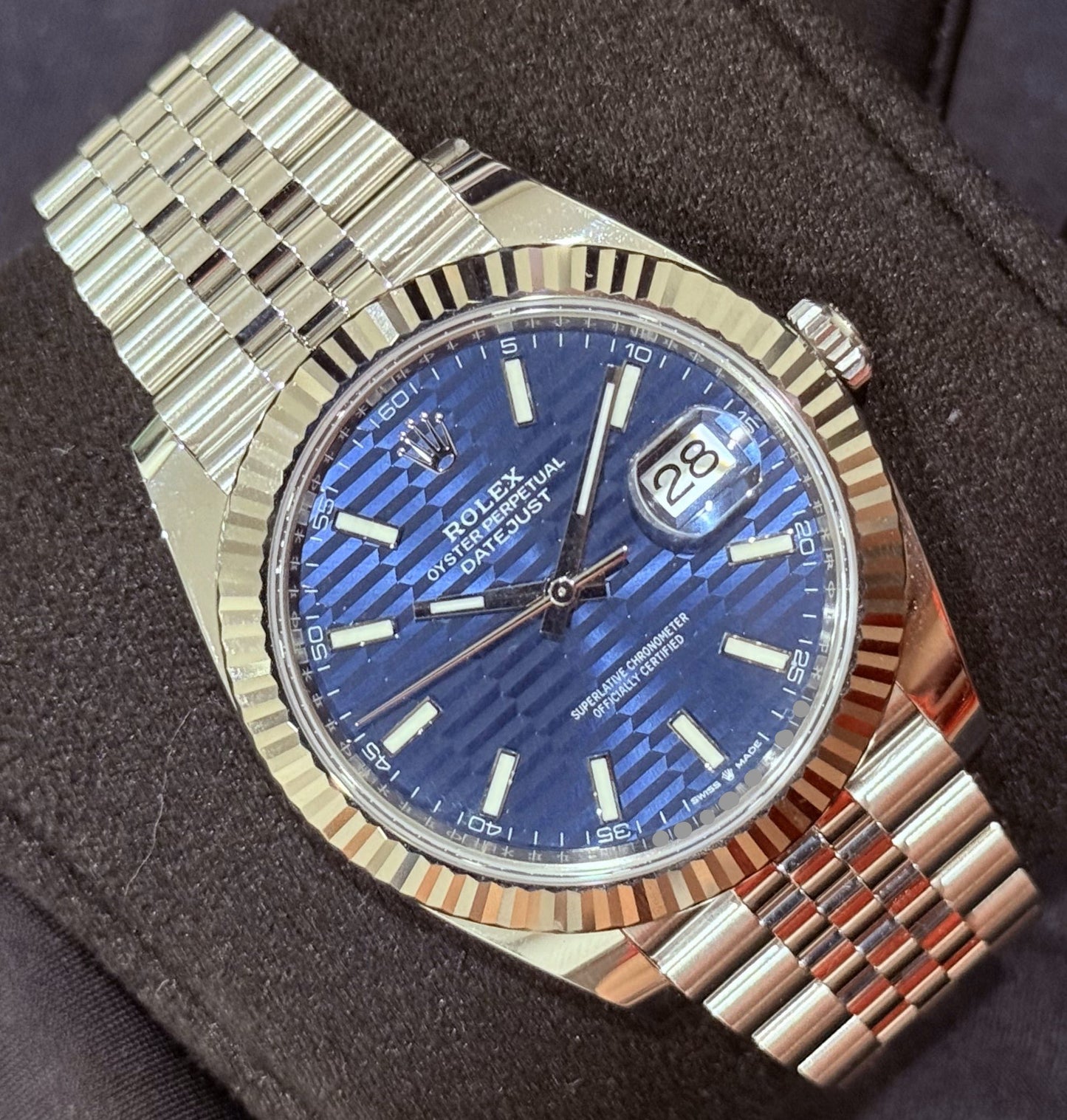 Rolex Datejust 41 Blue Motif Fluted Jubilee 126334 front 2