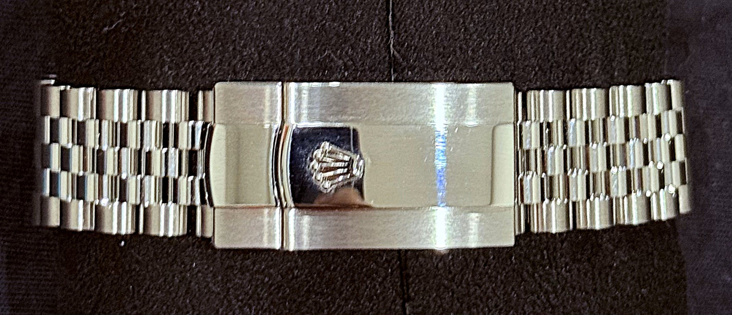 Rolex Datejust 41 Blue Motif Fluted Jubilee 126334 clasp