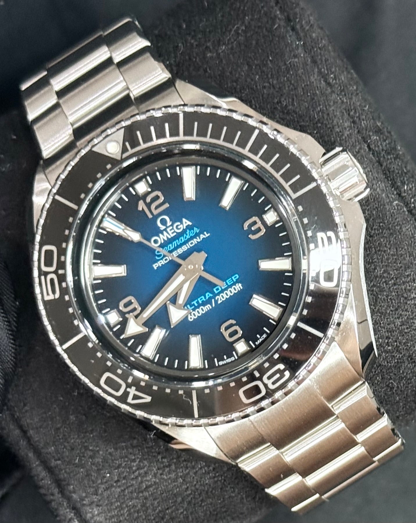 Omega Seamaster Ultra Deep Planet Ocean 6000M 215.30.46.21.03.001 front left