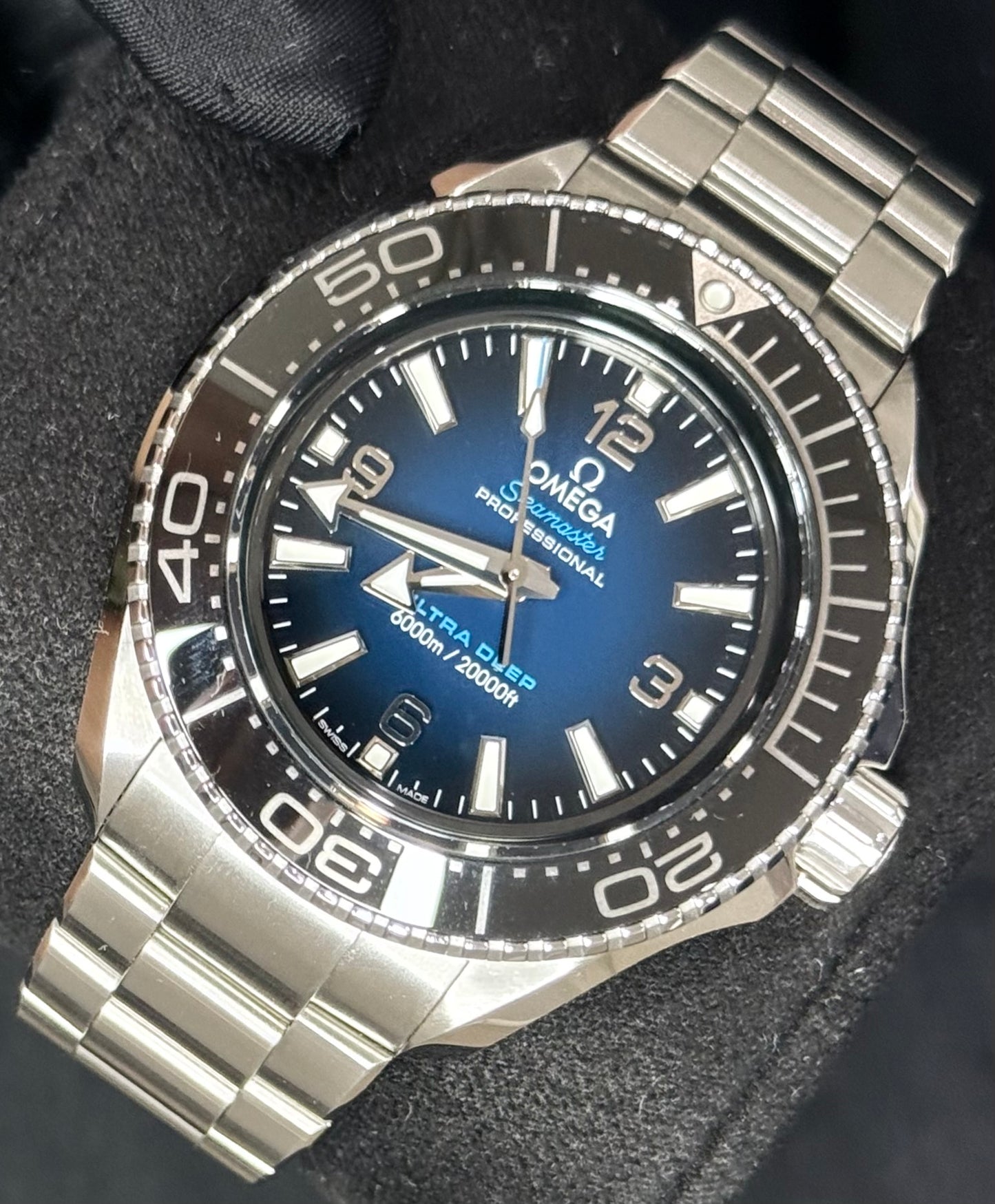 Omega Seamaster Ultra Deep Planet Ocean 6000M 215.30.46.21.03.001 front right