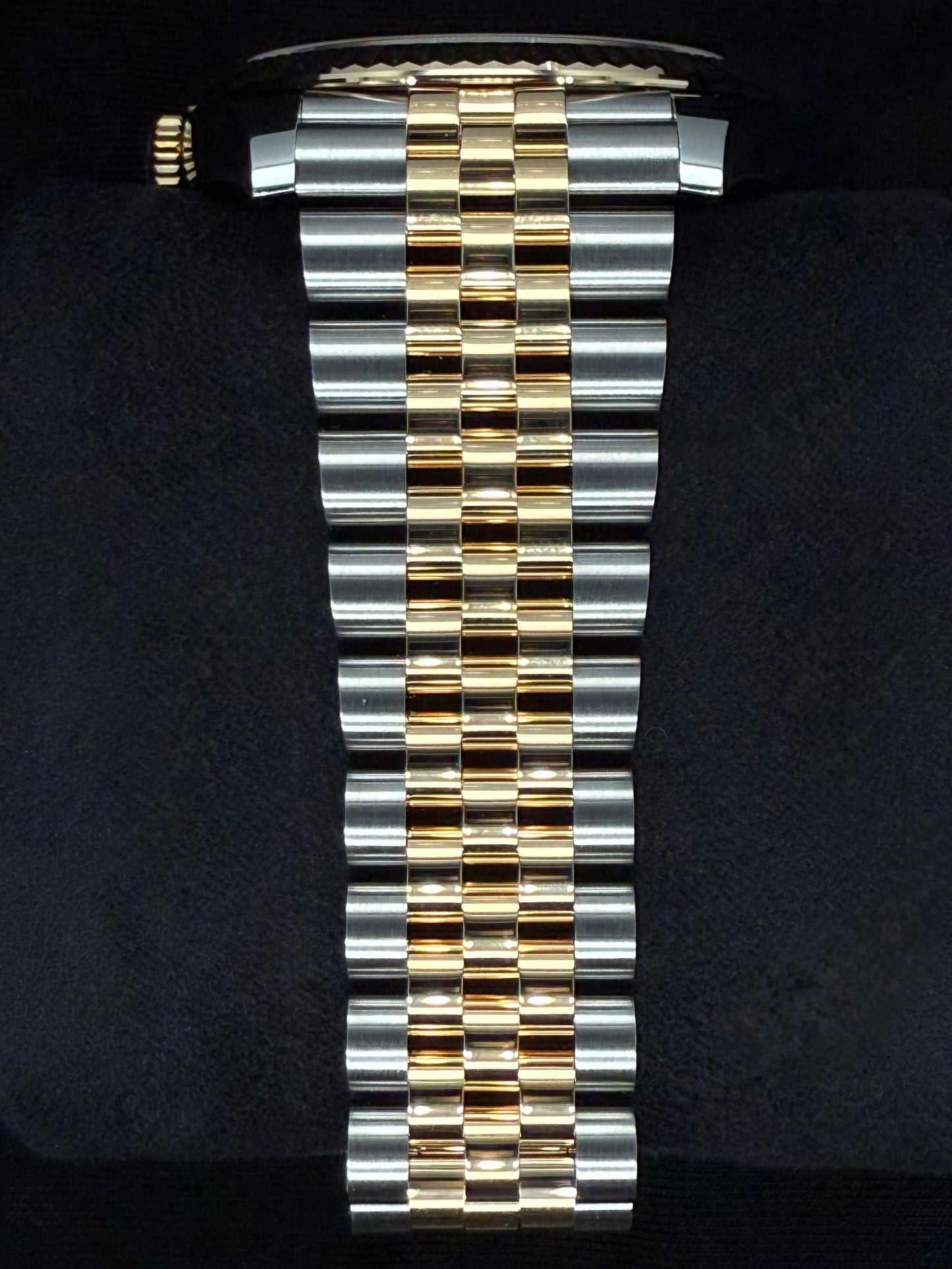 Rolex Datejust 41 Two Tone Yellow Gold Champagne Diamond Dial 126333 | 2025 | 41mm