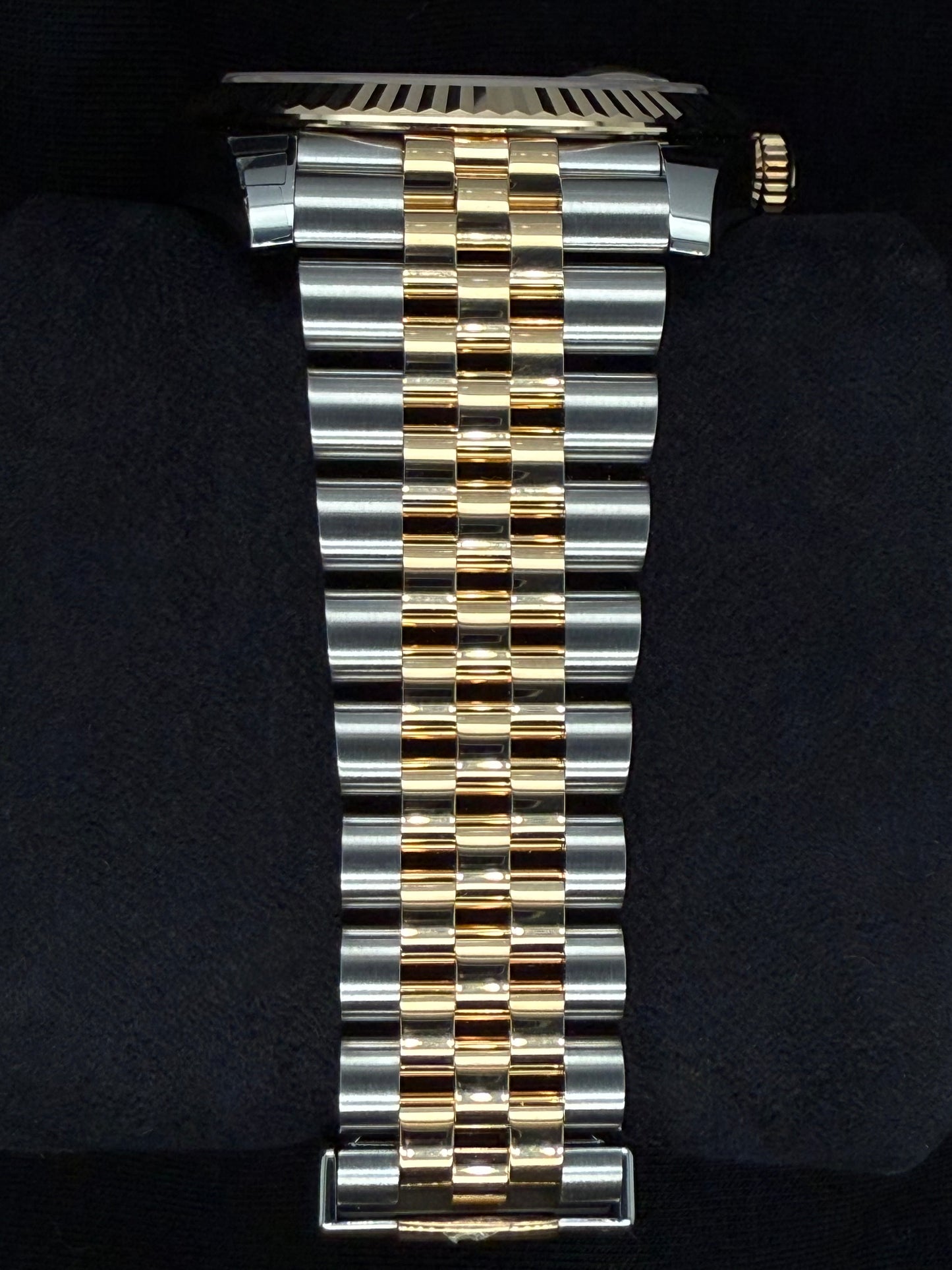 Rolex Datejust 41 Two Tone Yellow Gold Champagne Diamond Dial 126333 | 2025 | 41mm