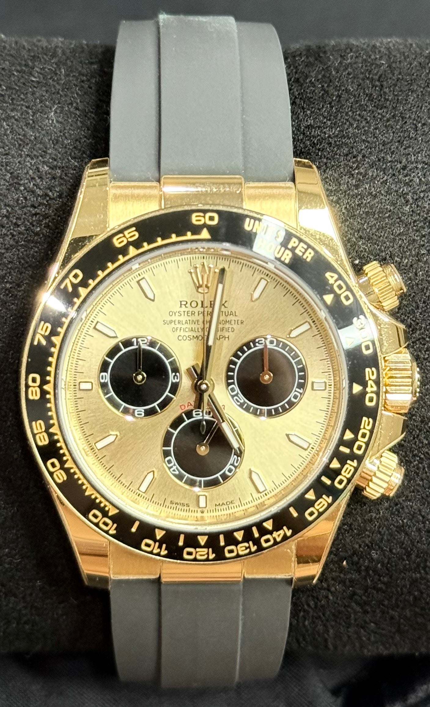 Rolex Cosmograph Daytona Yellow Gold 'Pikachu' Gold Dial with Black Sub-Dials Oysterflex 126518 front