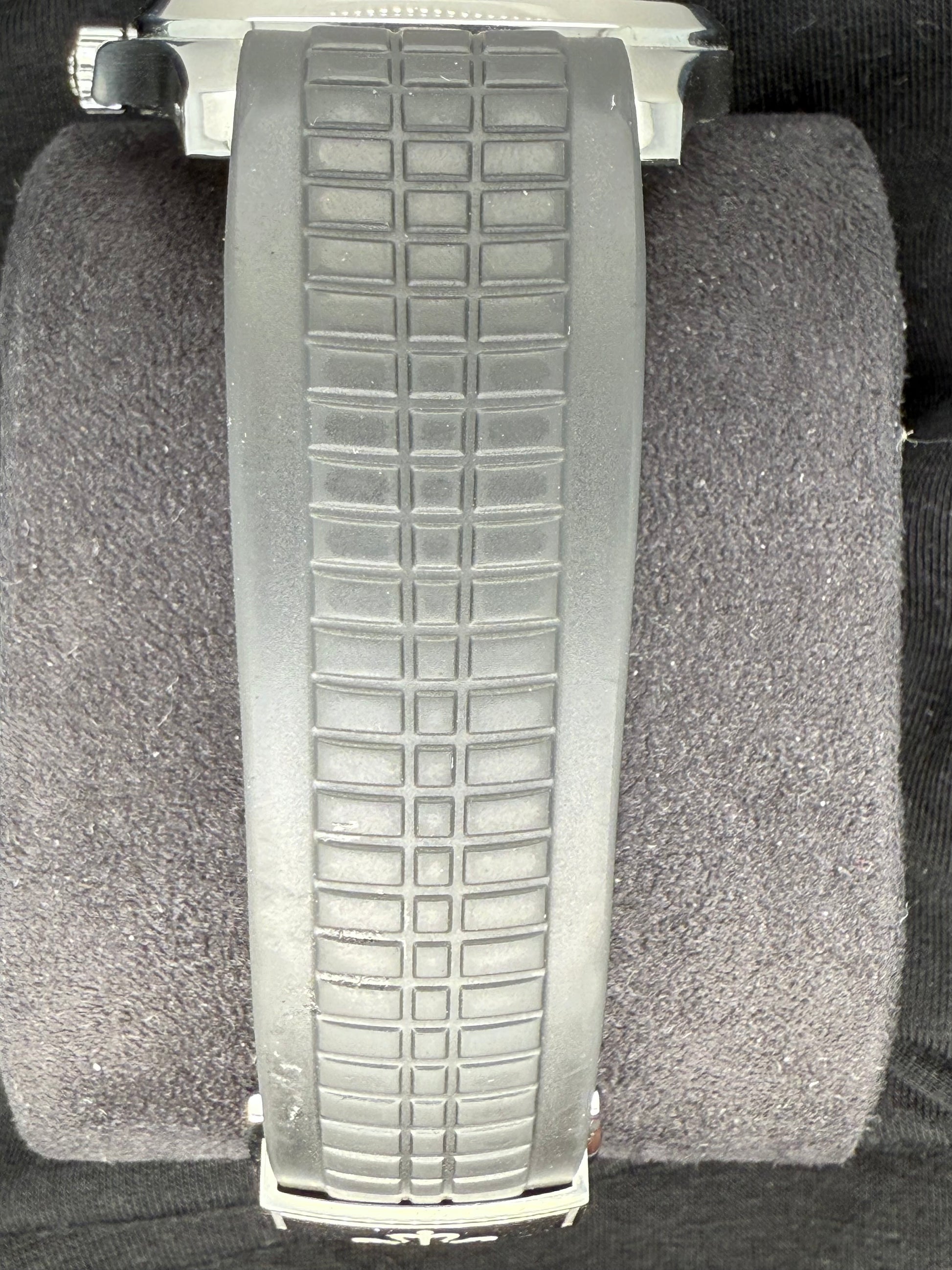 Patek Philippe Aquanaut Black Stainless Steel 5167A-001 bracelet 2