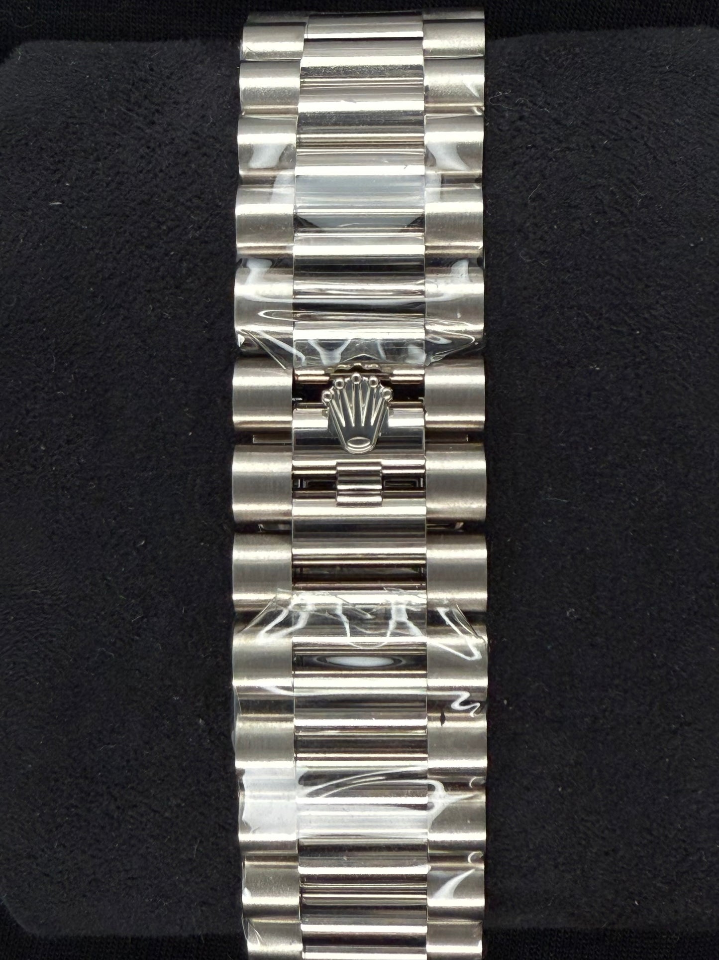 Rolex Day-Date 40 Olive Green Roman Dial with Factory Set Diamond Bezel 228349RBR clasp