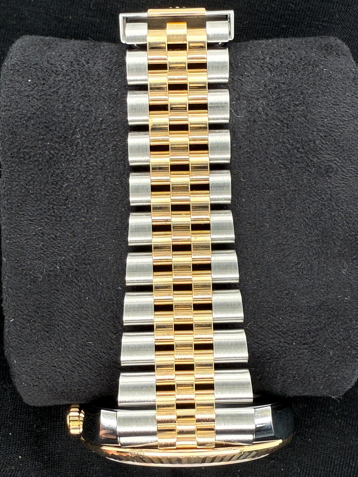 Rolex Datejust 41 Two Tone Yellow Gold Silver Dial 126333 | 2021 | 41mm bracelet