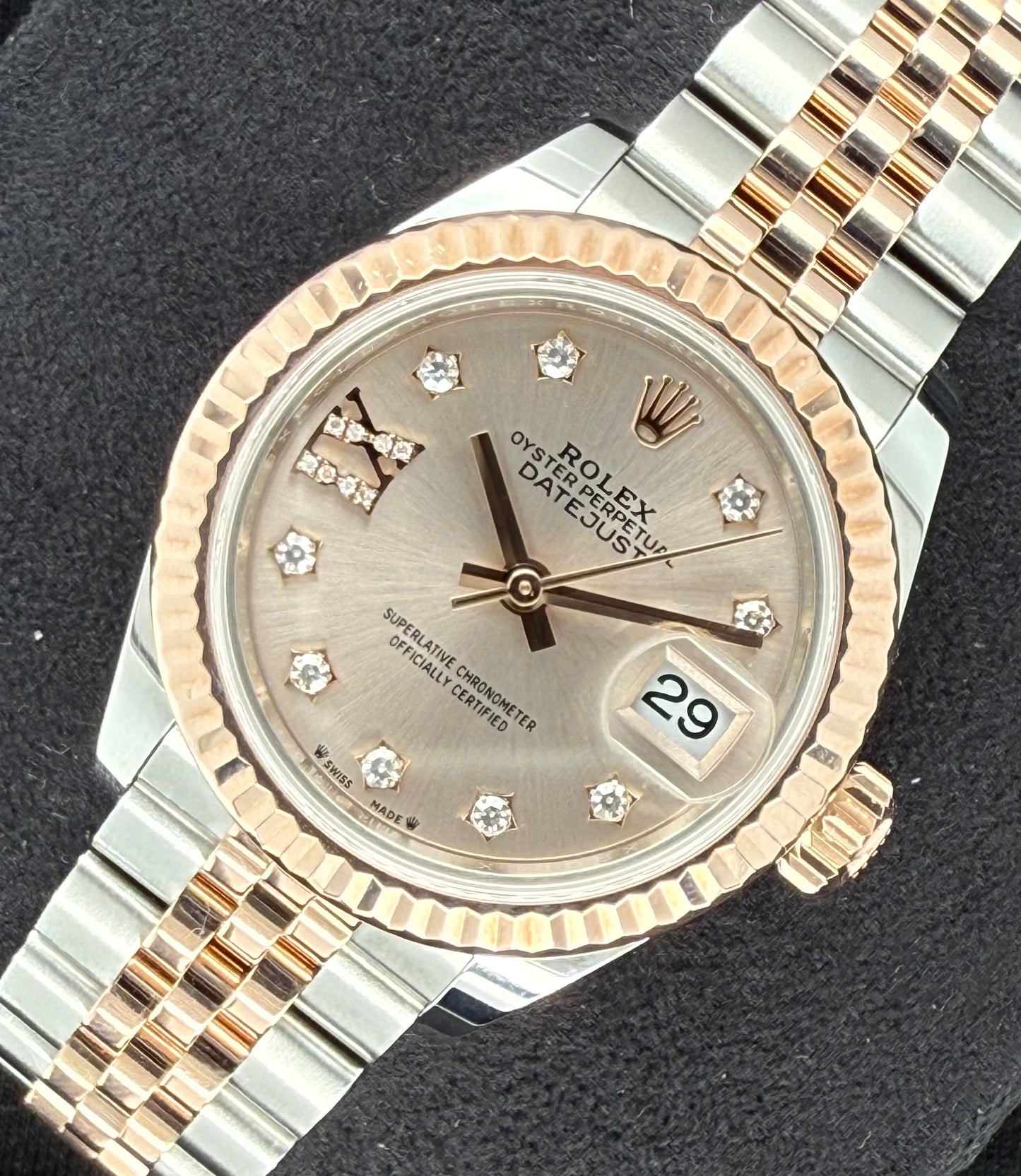 Rolex Datejust 28 Two Tone Everose Gold Pink Sundust Star Diamond Dial 279161 front right