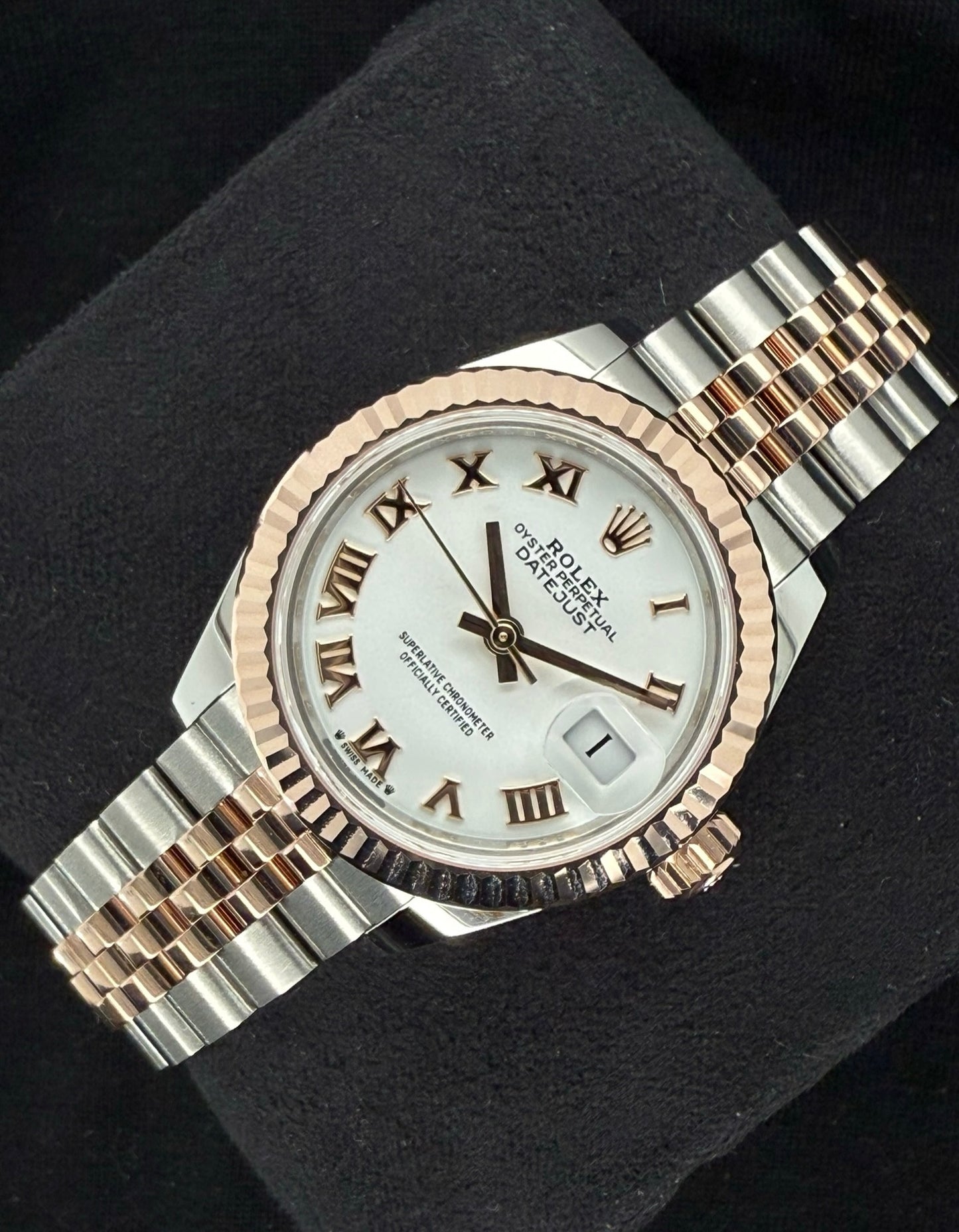 Rolex Datejust 28 Two Tone Everose Gold White Roman Dial 279171 front right