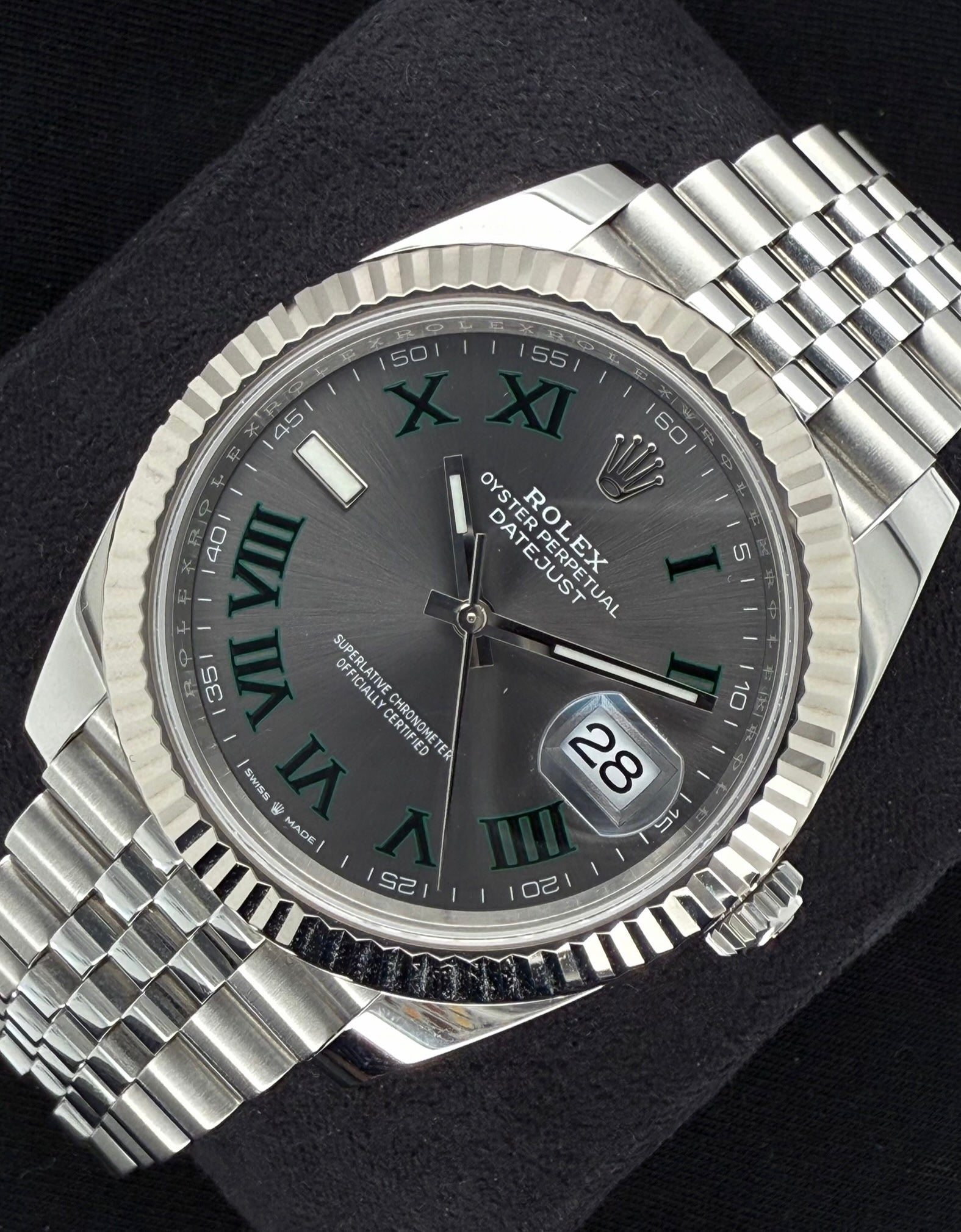 Rolex Datejust 41 Wimbledon Dial Fluted Bezel Jubilee Stainless Steel 126334 front right