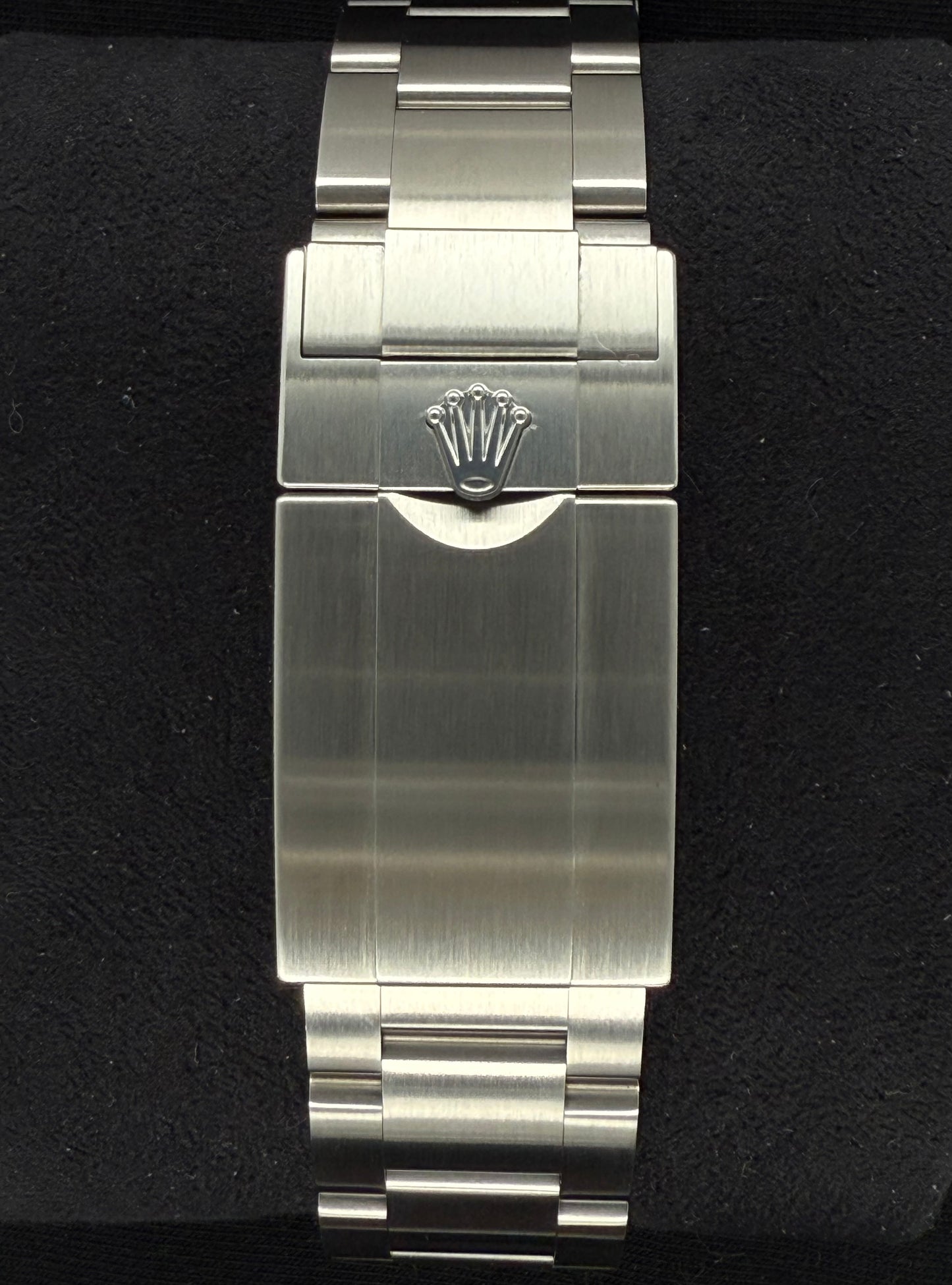 Rolex Explorer II Black Dial Oyster Stainless Steel 226570 clasp