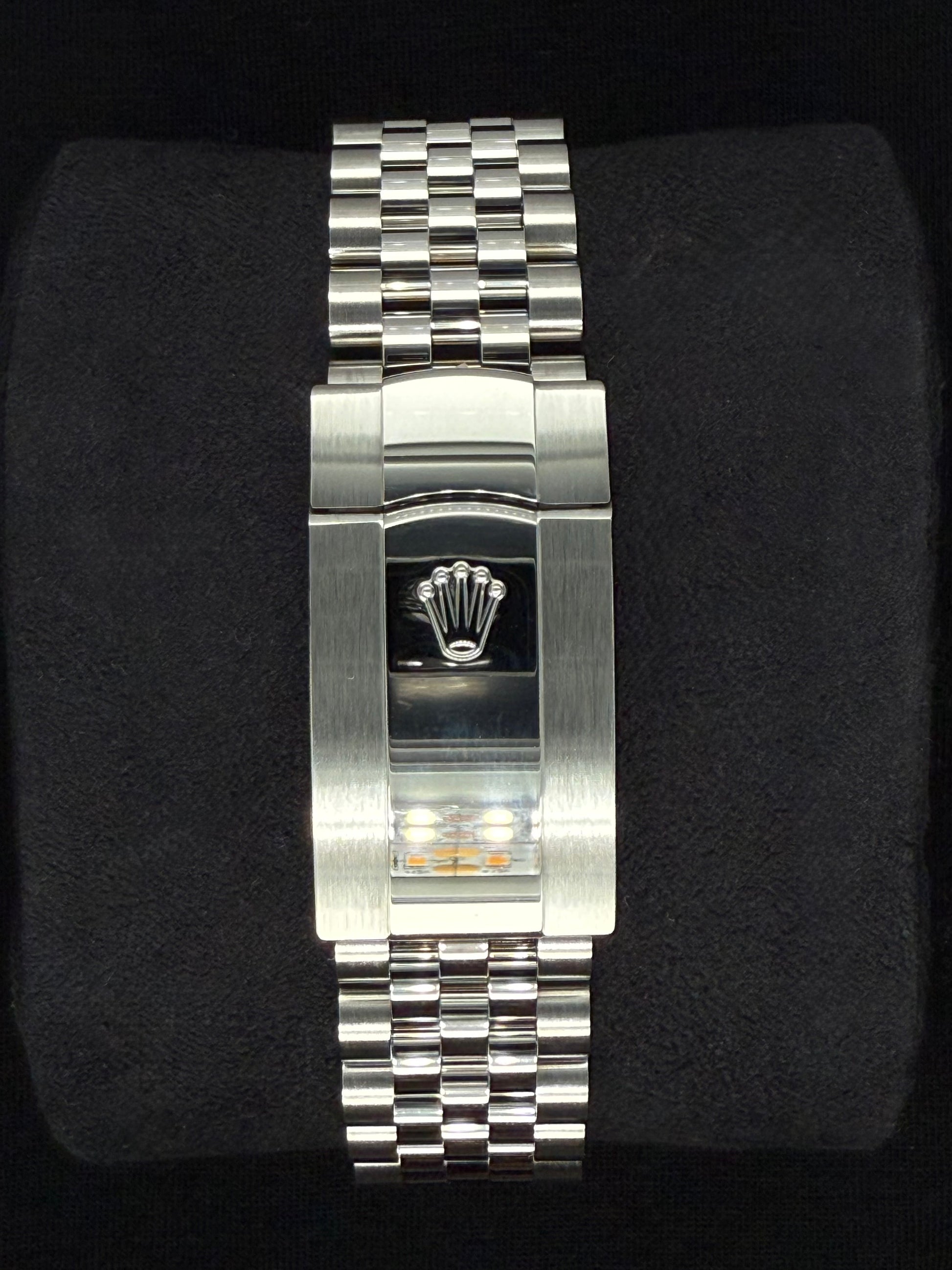 Rolex Datejust 41 Blue ‘Sticks’ Dial Fluted Bezel Jubilee Stainless Steel 126334 clasp