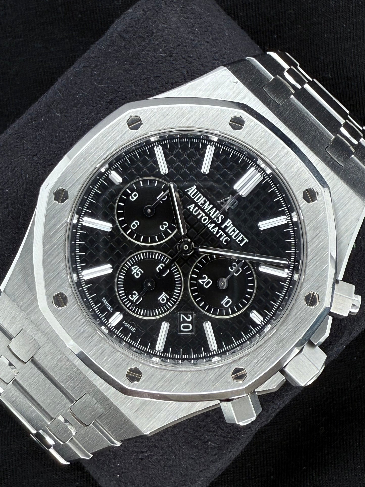 Audemars Piguet Royal Oak Chronograph Steel Black Dial 26320ST.OO.1220ST.01 Right