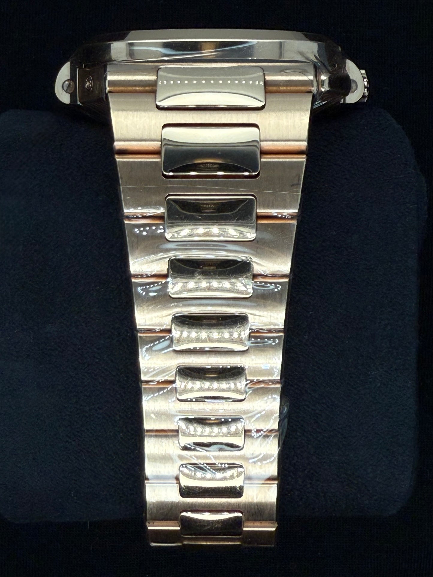 Patek Philippe Nautilus Grey Dial 18ct Rose Gold 5980/1R-001 bracelet