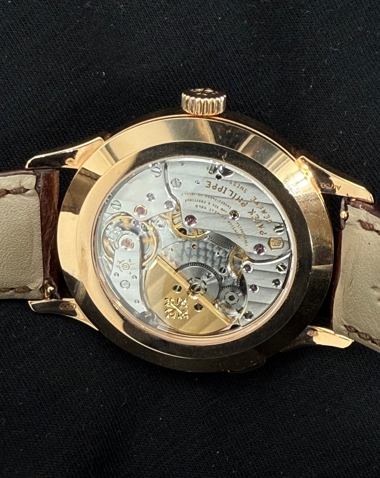 Patek Philippe World Time Rose Gold 5230R-012 open case