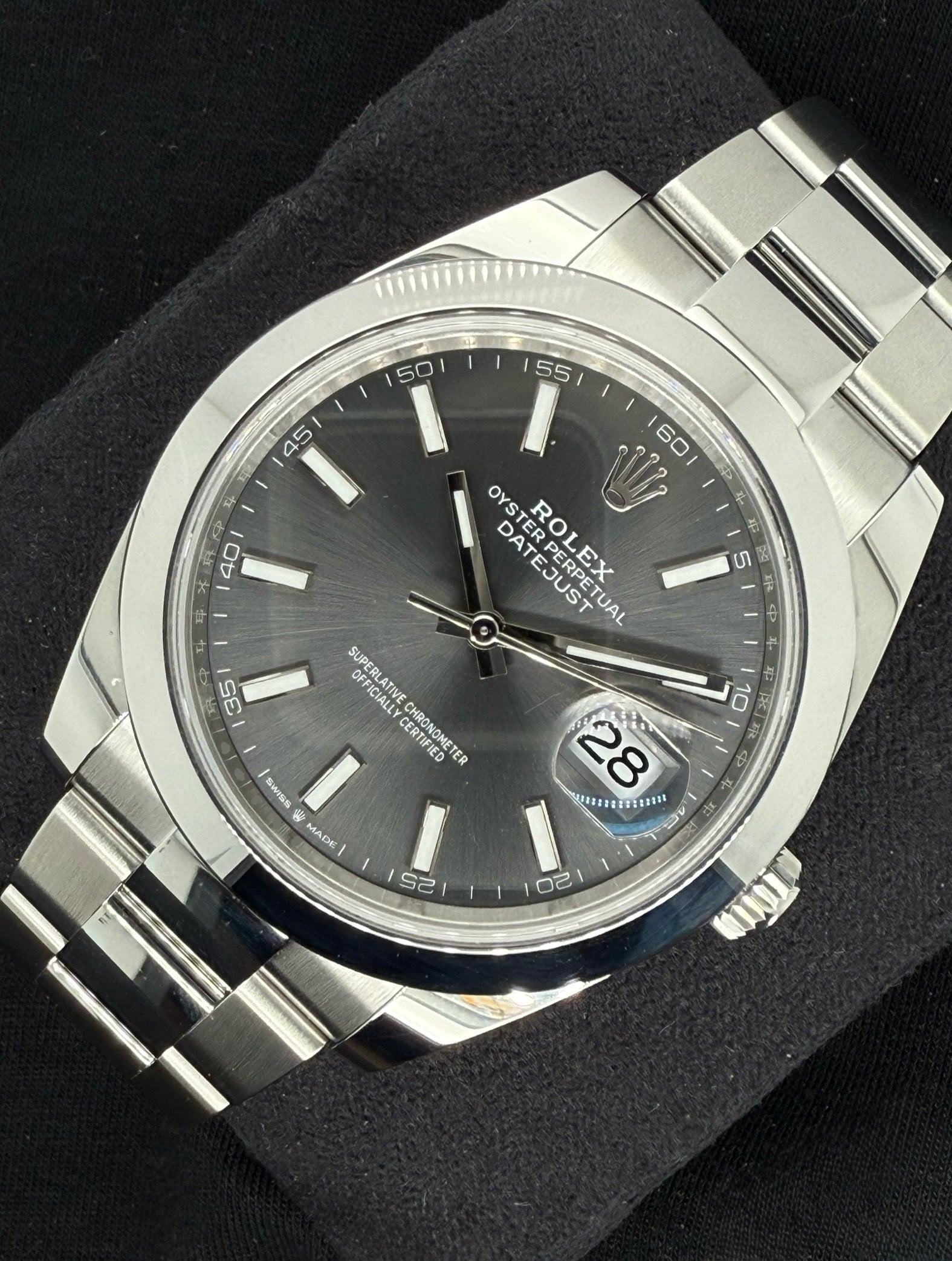 Rolex Datejust 41 Rhodium Grey 'Sticks' Smooth Bezel Oystersteel 126300 front right