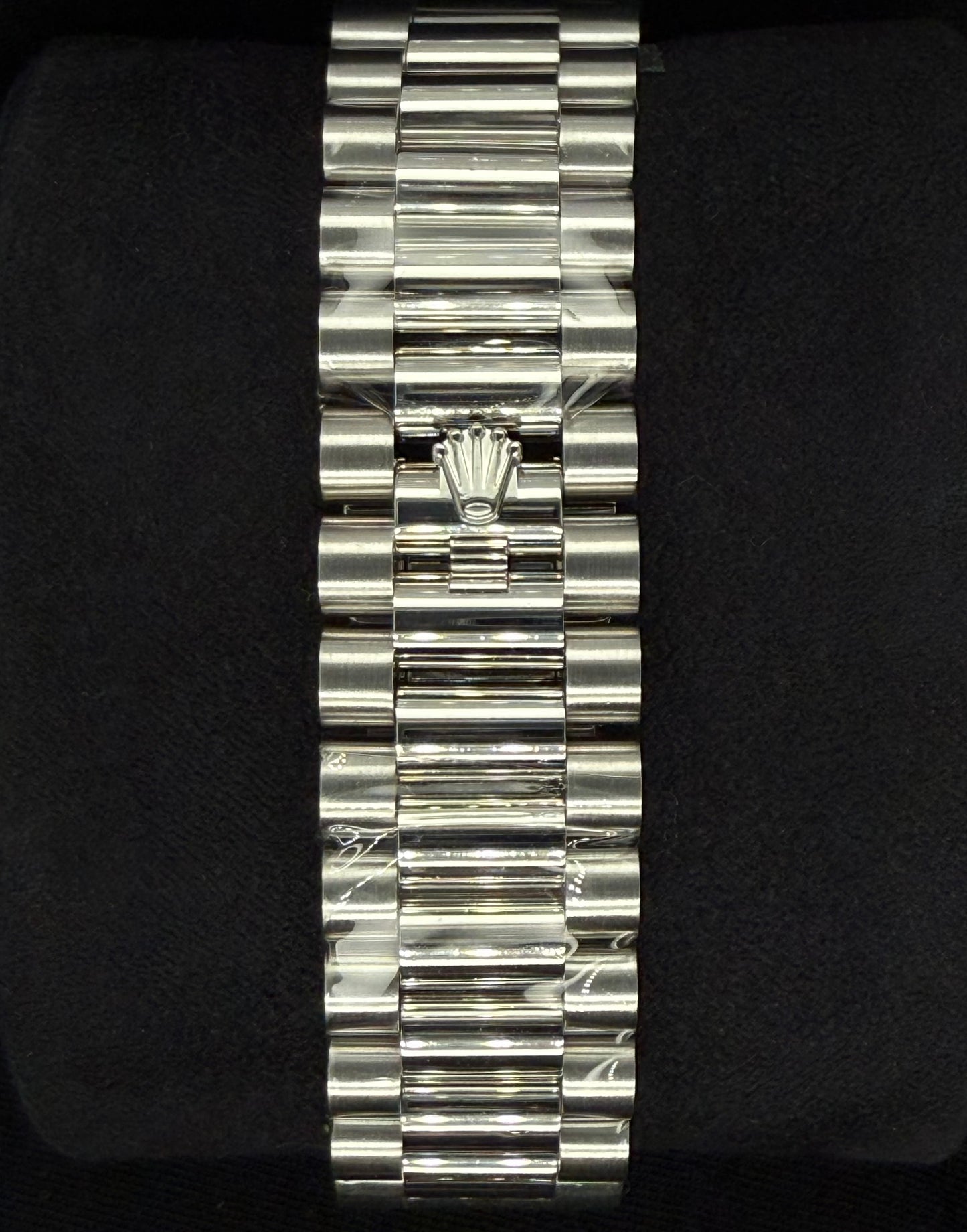 Rolex Day-Date 40 Platinum Ice Blue Motif Dial 228206 | 2022 | 40mm