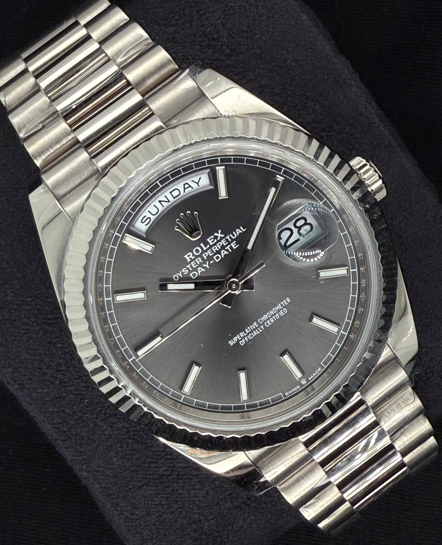 Rolex Day-Date 40 Slate Dial White Gold 228239 | 2022 | 40mm