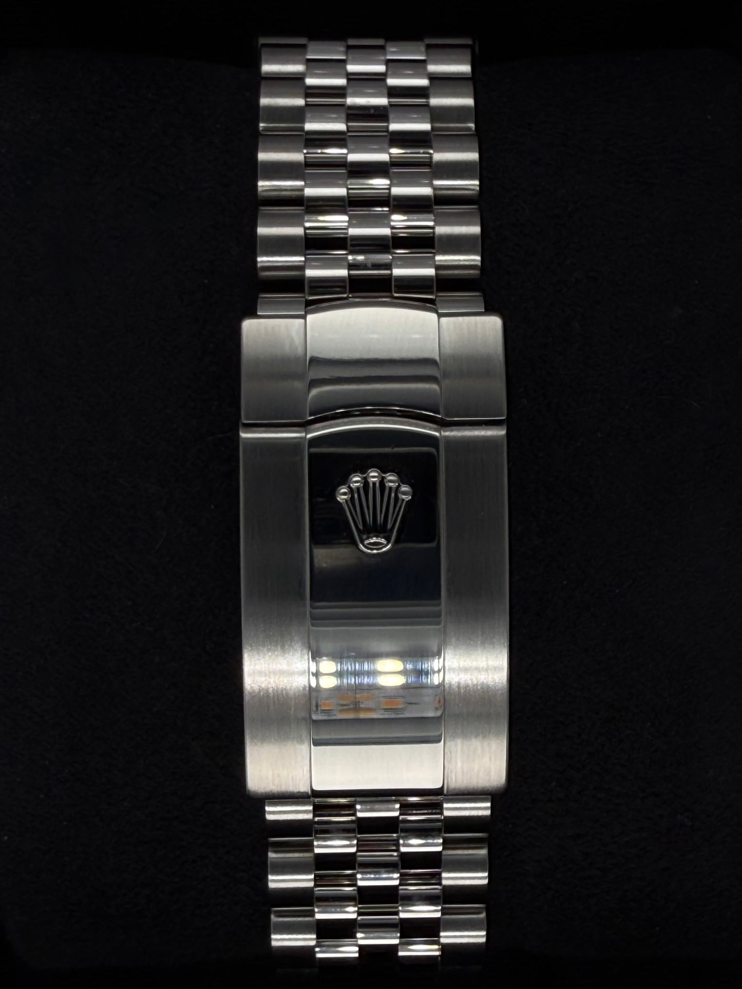 Rolex Datejust 41 Black ‘Sticks’ Dial Oystersteel Smooth Jubilee 126300 | 2023 | 41mm