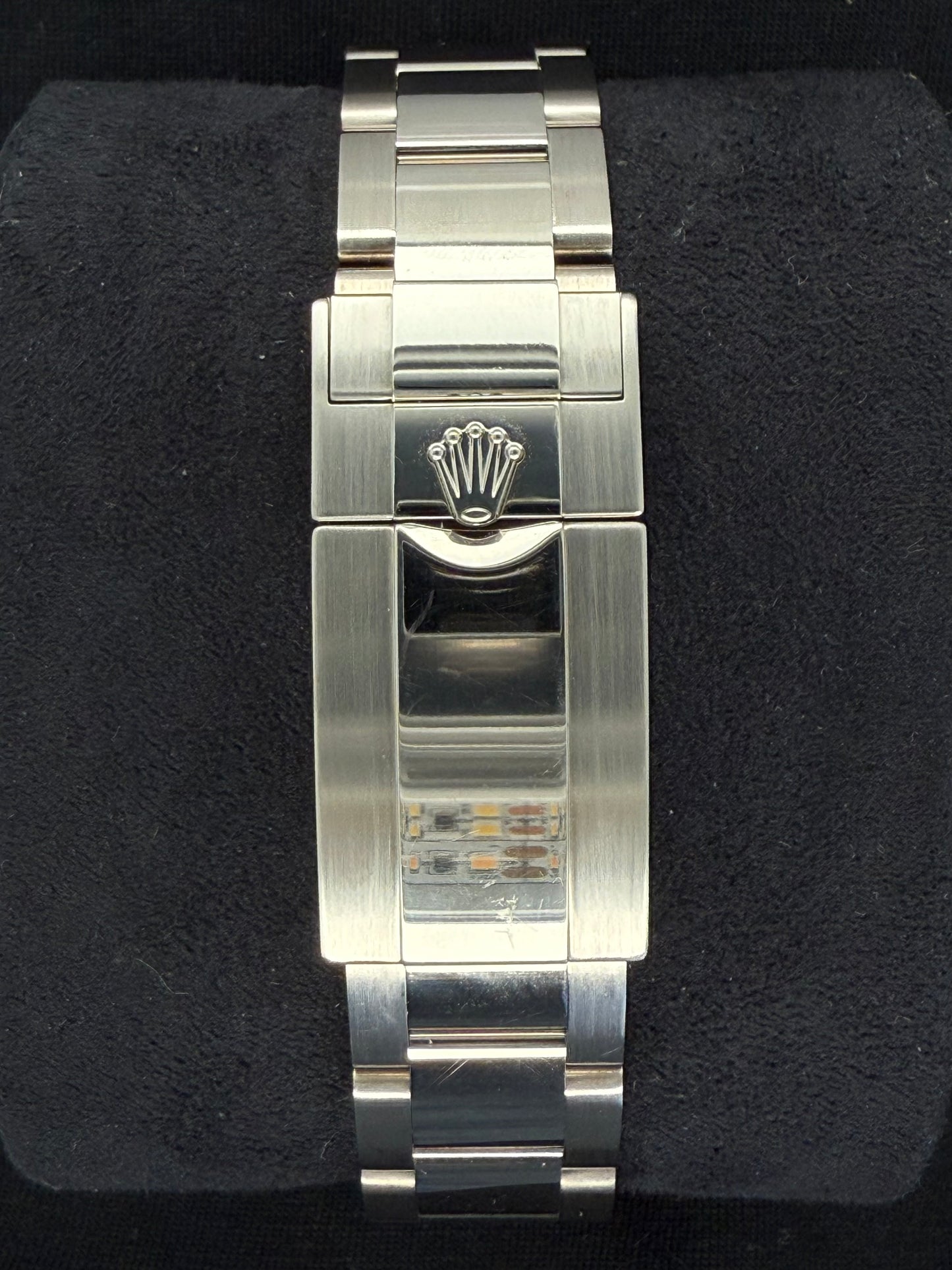 ROLEX DAYTONA GHOST COSMOGRAPH WHITE GOLD SILVER AND BLACK INDEX DIAL OYSTERSTEEL 126509 Clasp