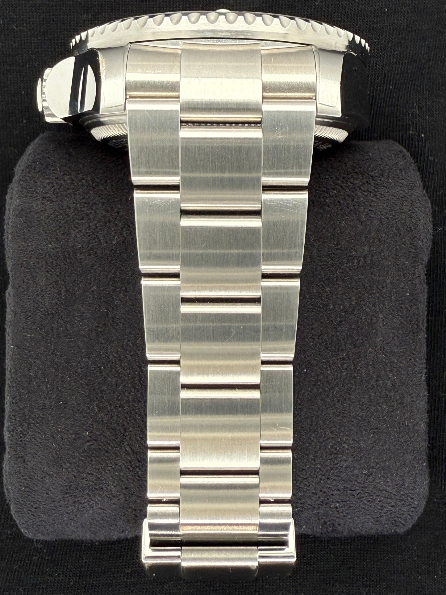 Rolex Sea-Dweller Deepsea D-Blue 'James Cameron' Dial 136660 | 2025 | 44mm