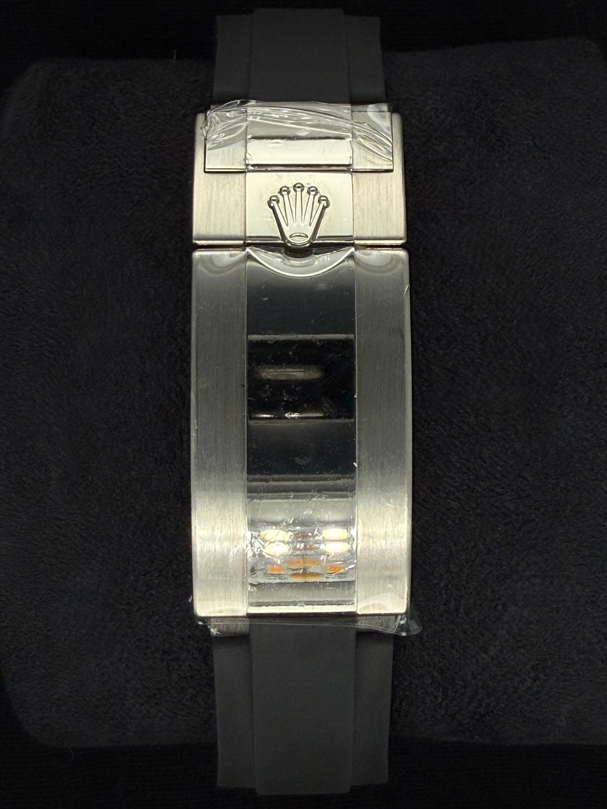 Rolex Yacht-Master 42 Black Dial 18ct White Gold Oysterflex 226659 clasp