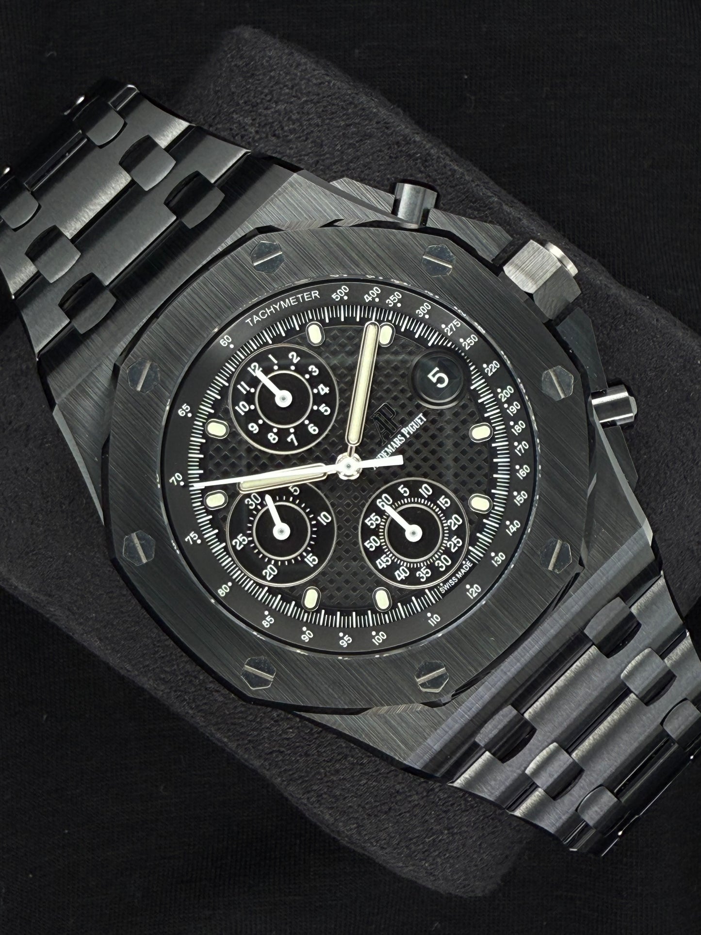 Audemars Piguet Royal Oak Offshore Ceramic 26238CE.OO.1300CE.01 Left