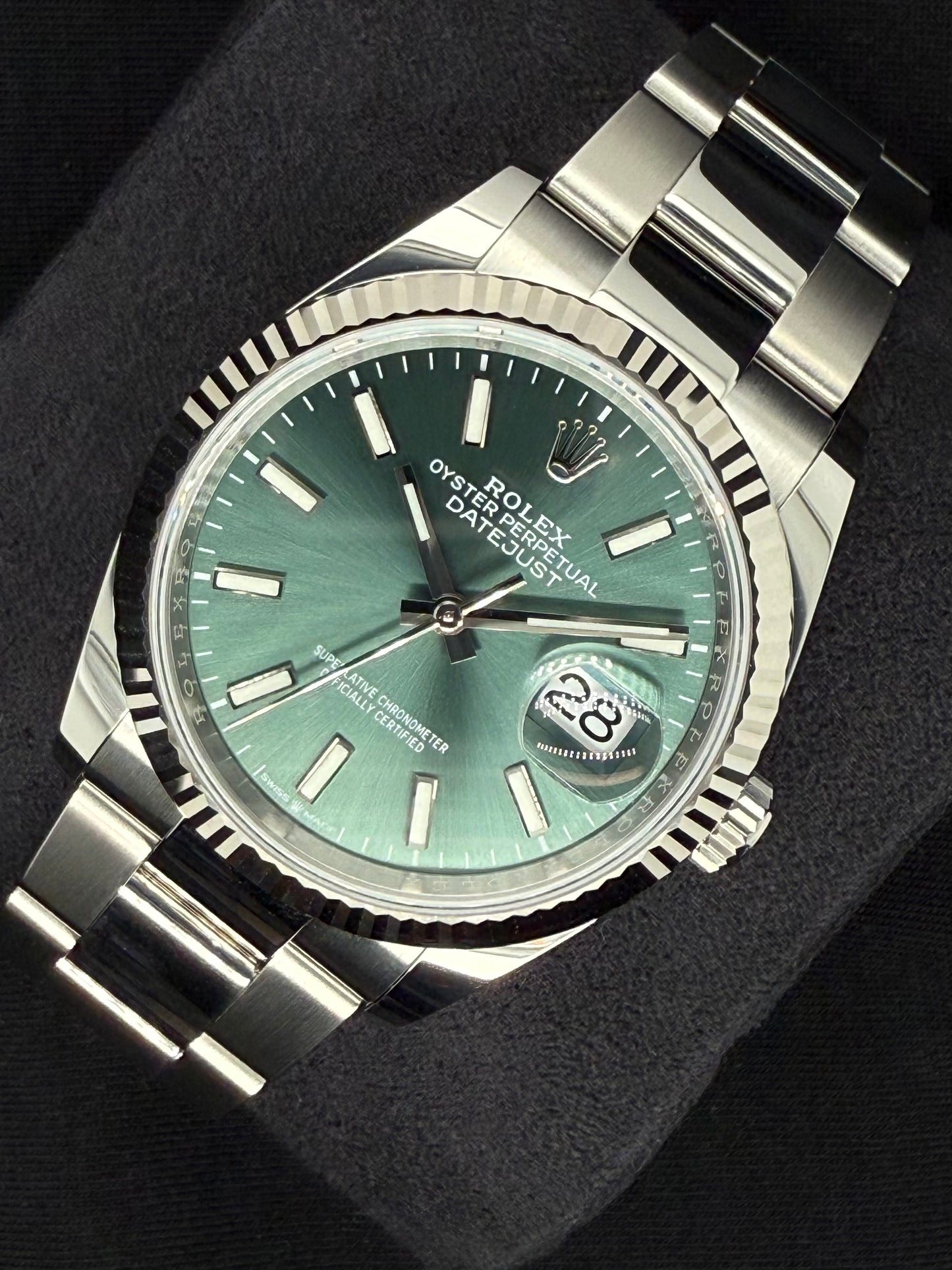 Rolex Datejust 36 Mint Green Dial Fluted Oystersteel 126234 right