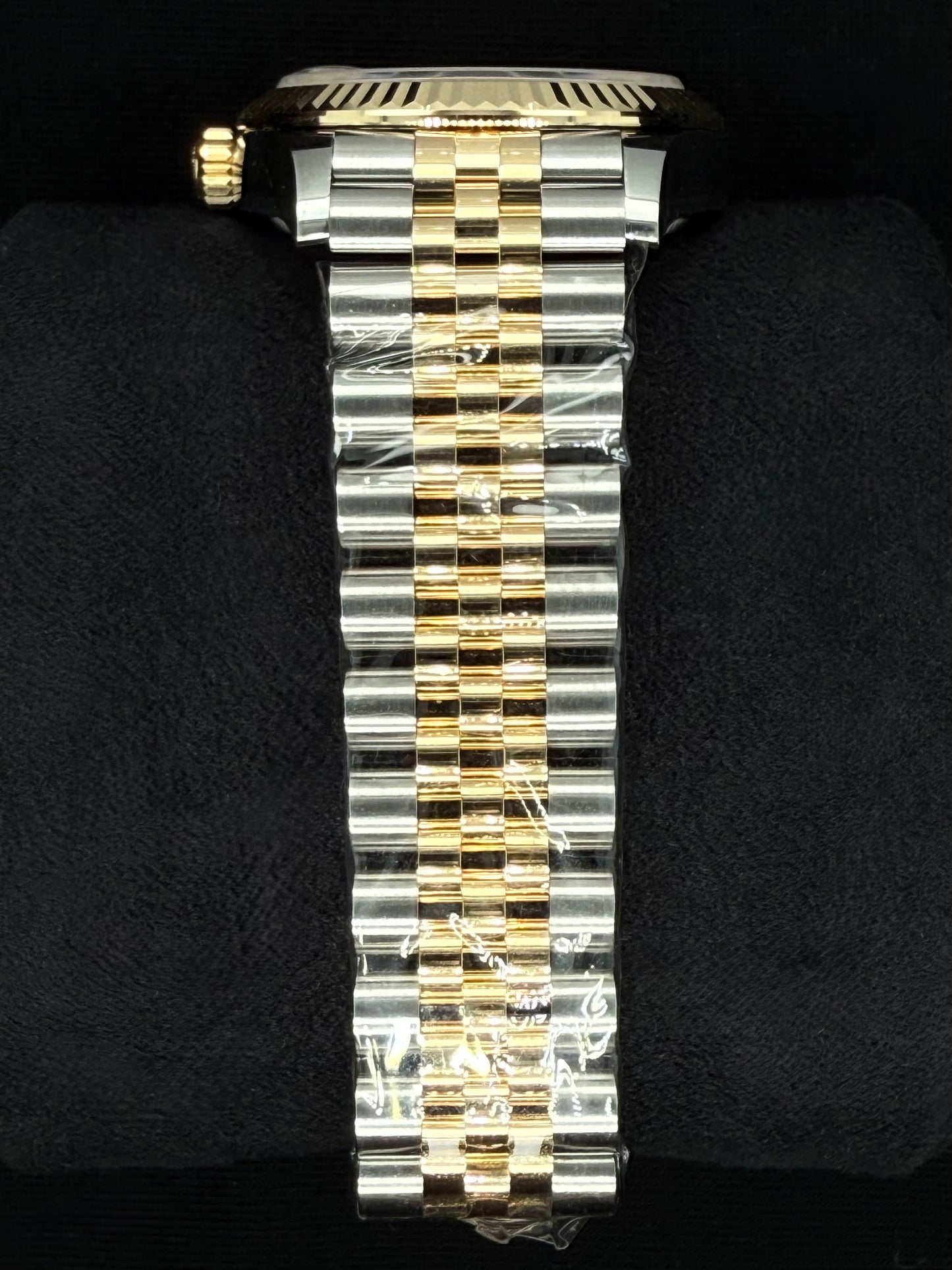 Rolex Datejust 31 Champagne Diamond Dial Jubilee Two Tone 278273 bracelet